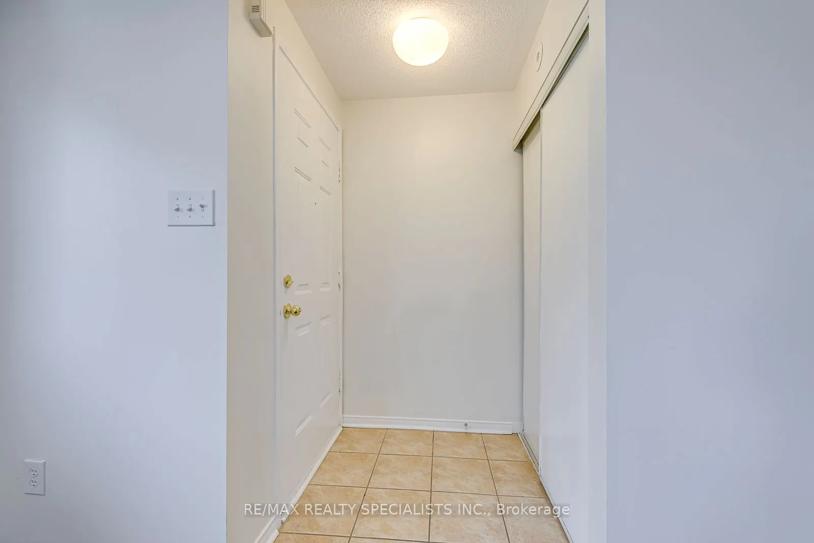 4975 Southampton Drive, #337