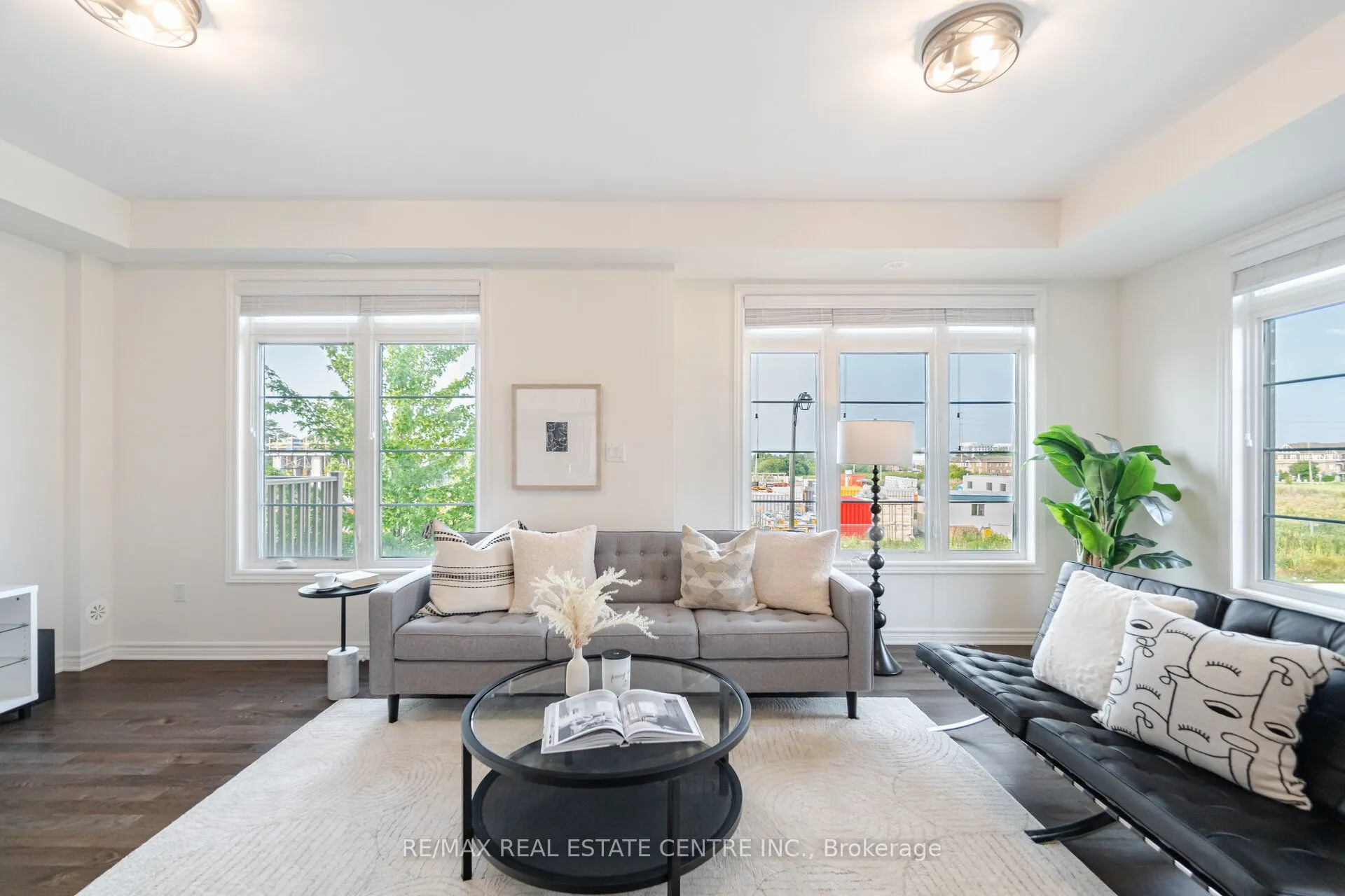 1260 Restivo Lane