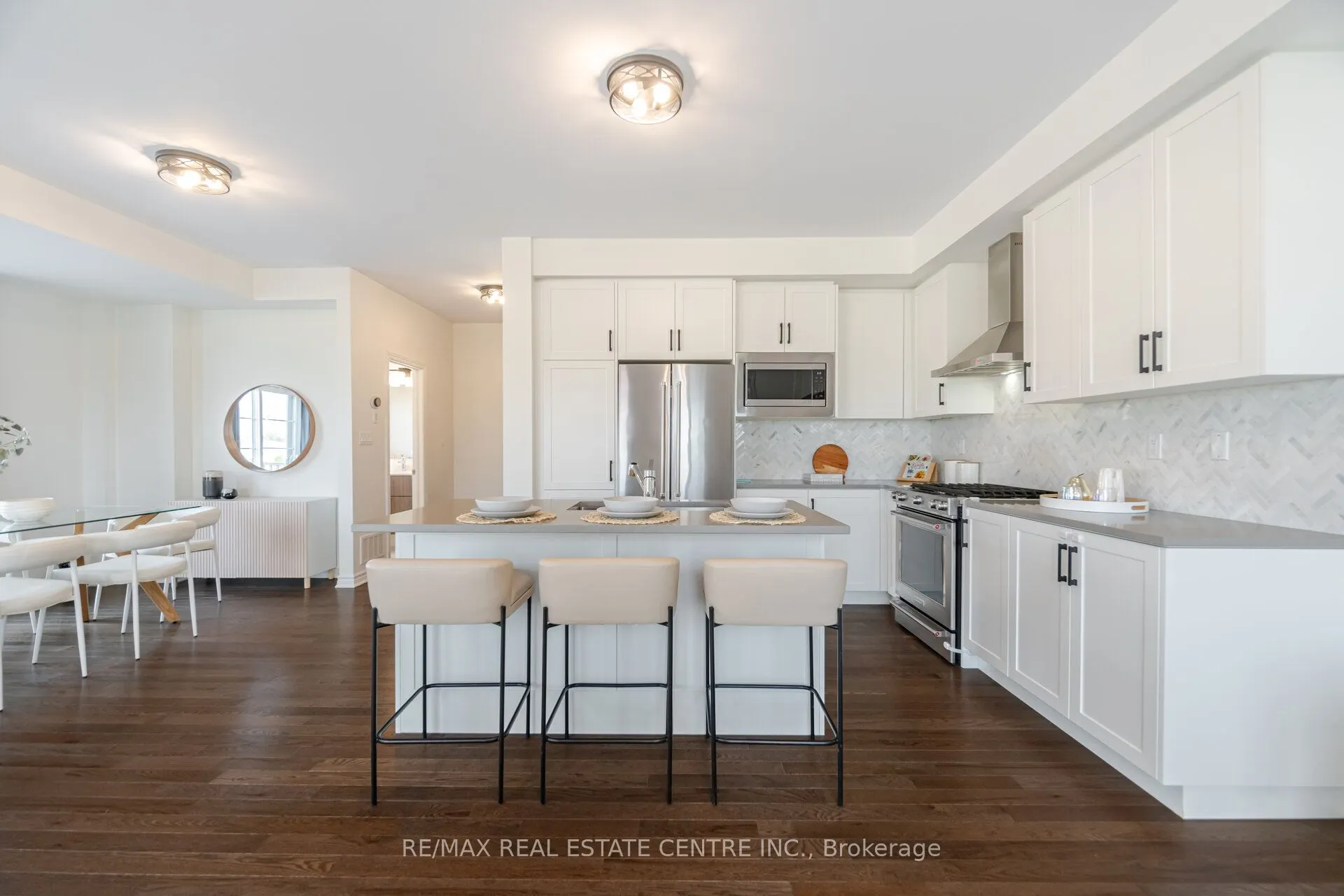 1260 Restivo Lane
