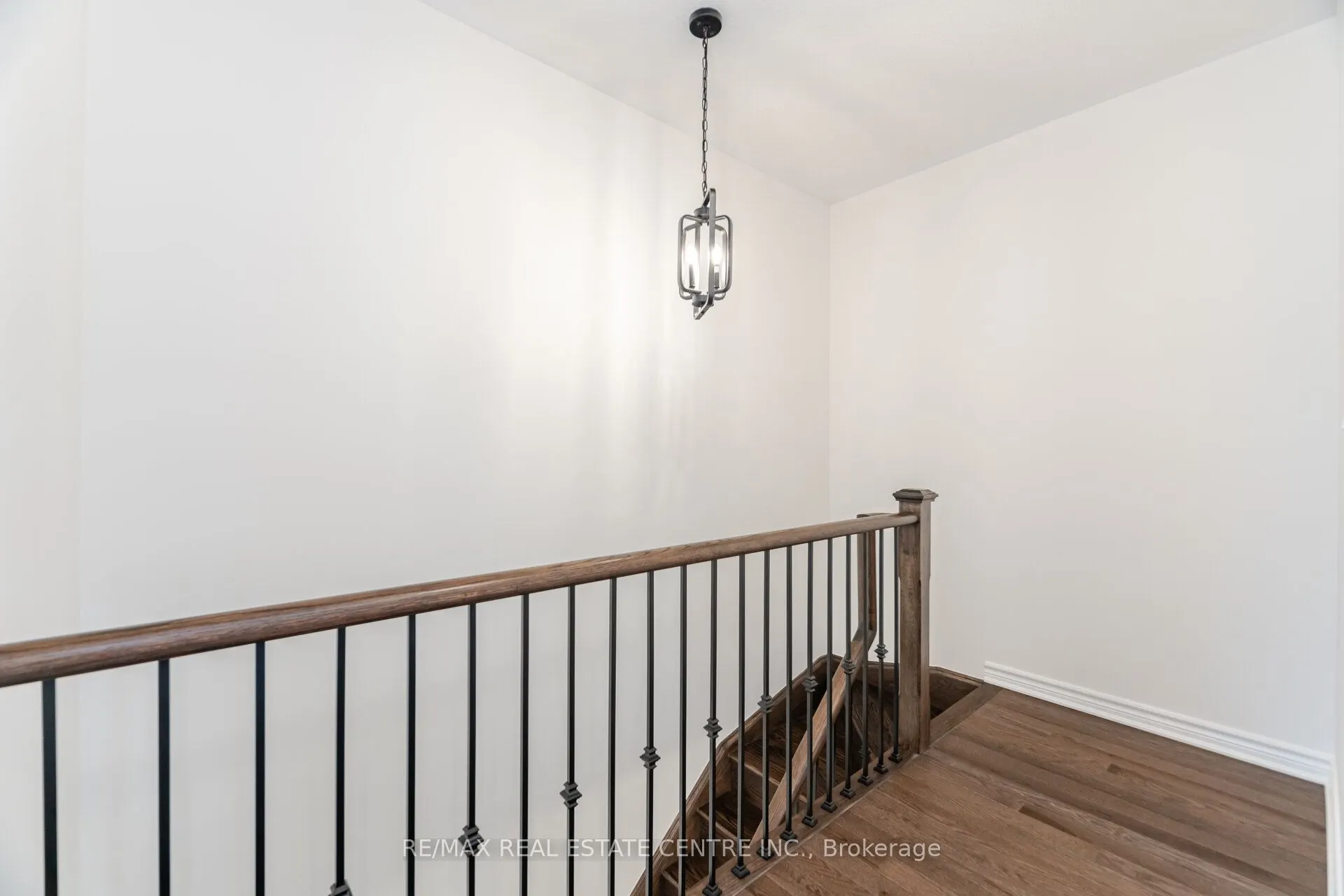 1260 Restivo Lane