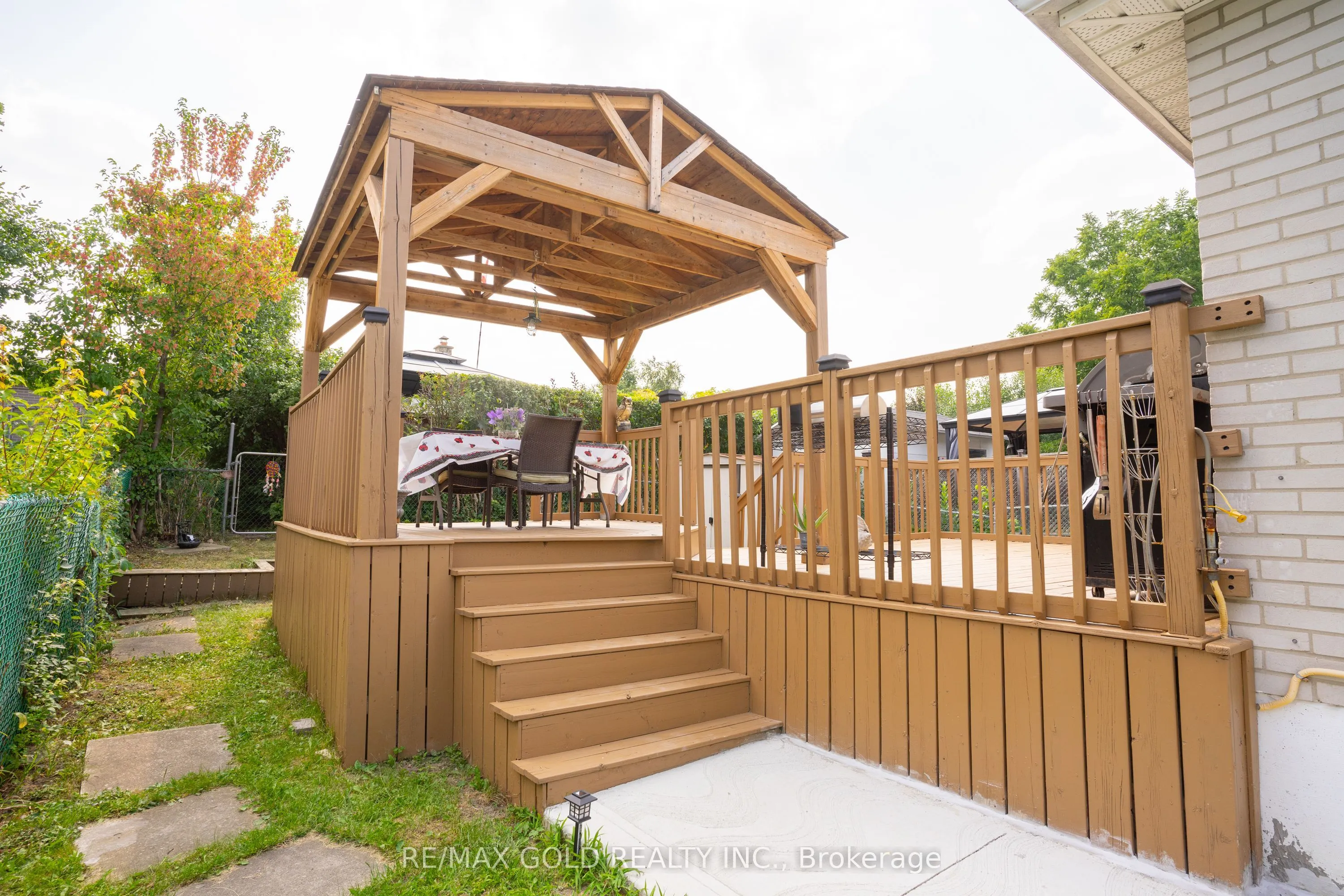 51 Davenport Crescent