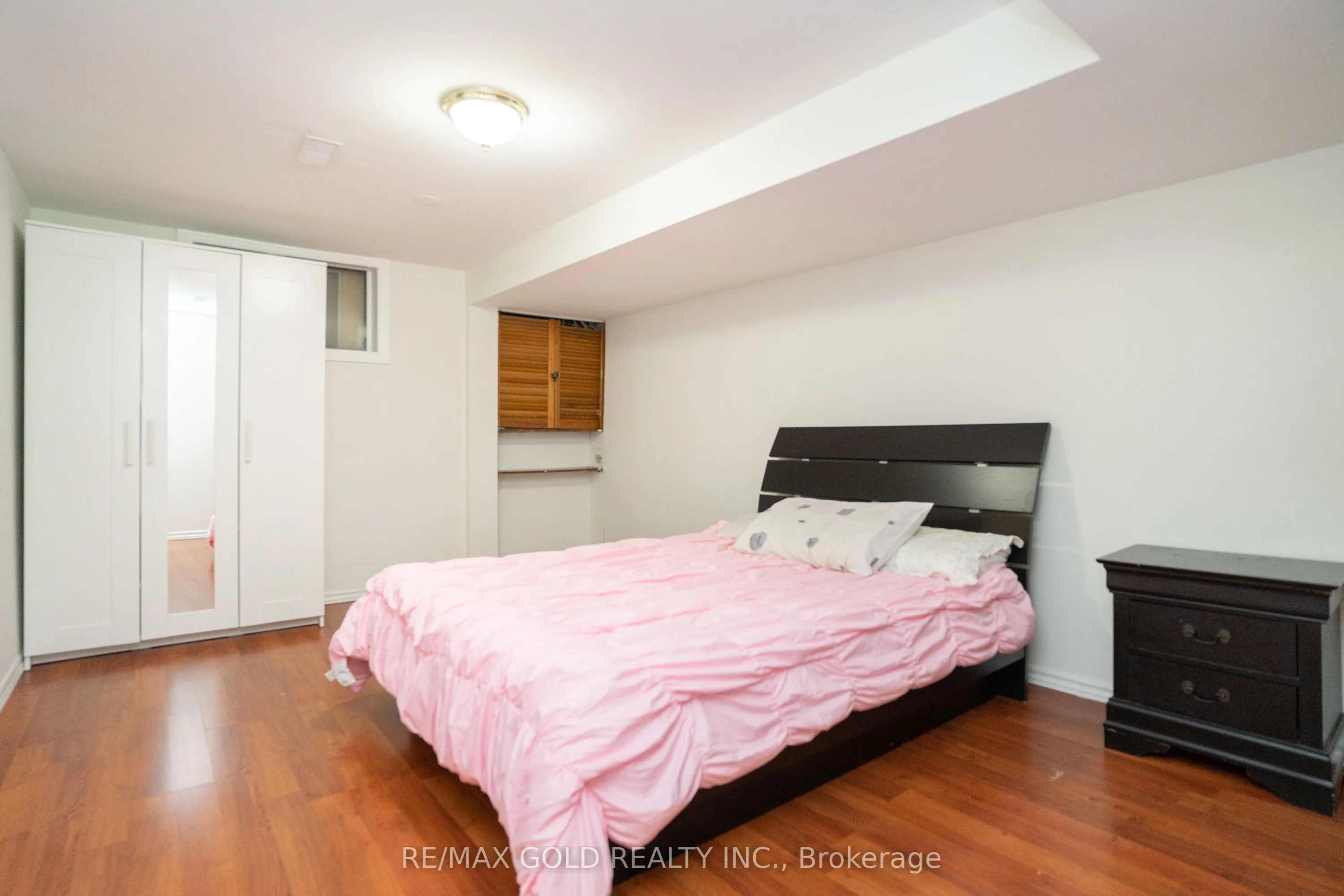 51 Davenport Crescent