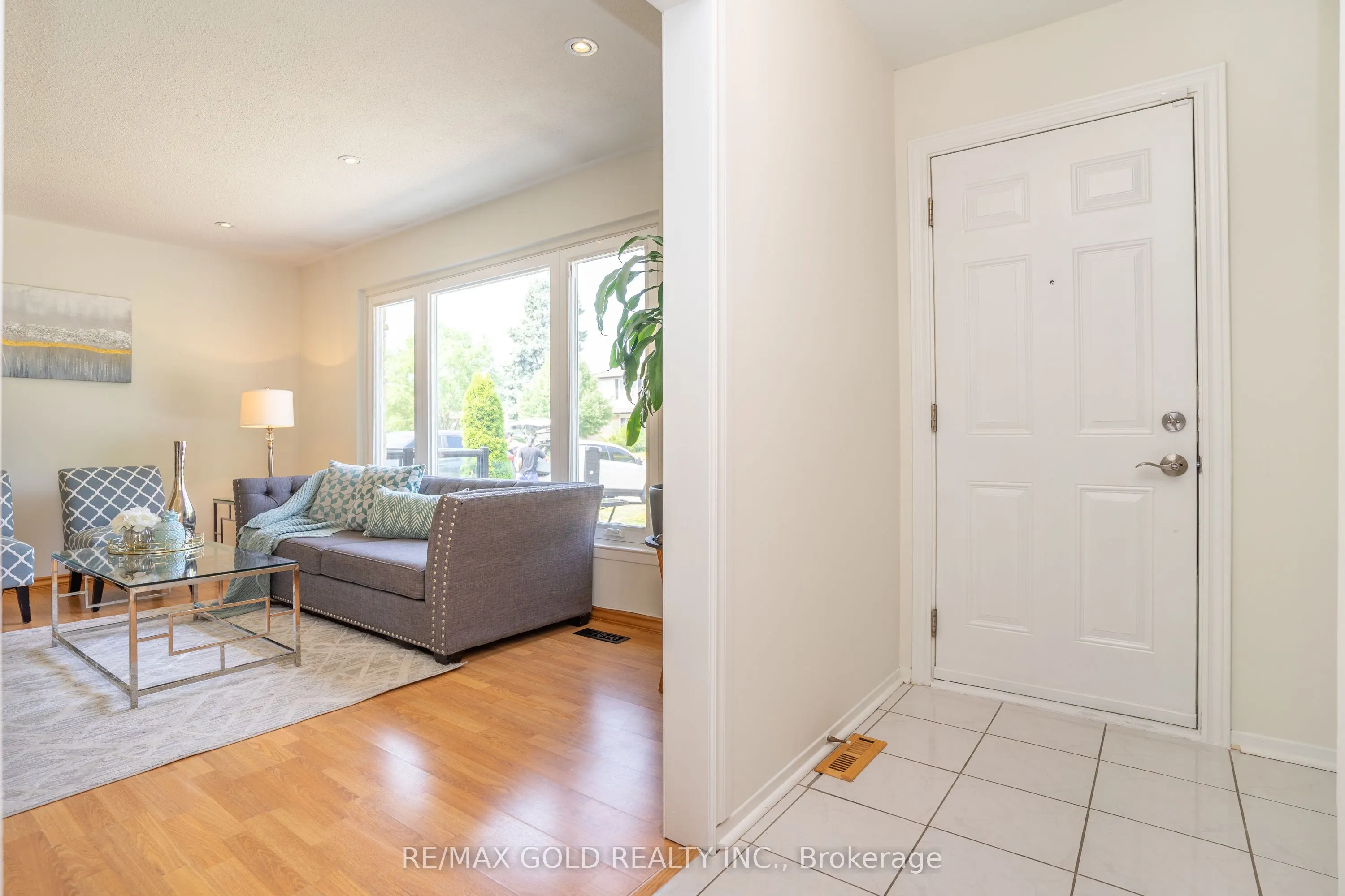 51 Davenport Crescent