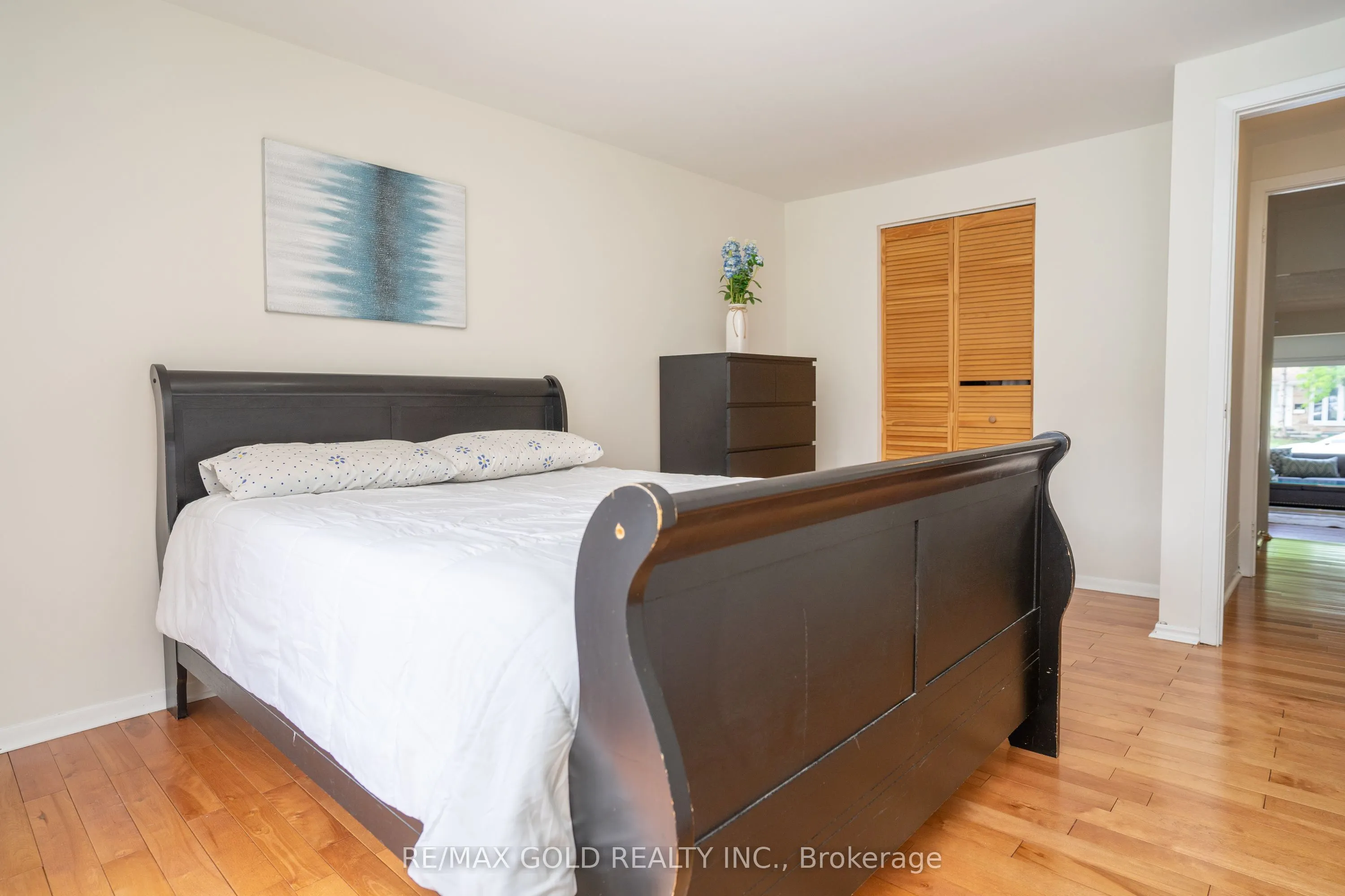 51 Davenport Crescent