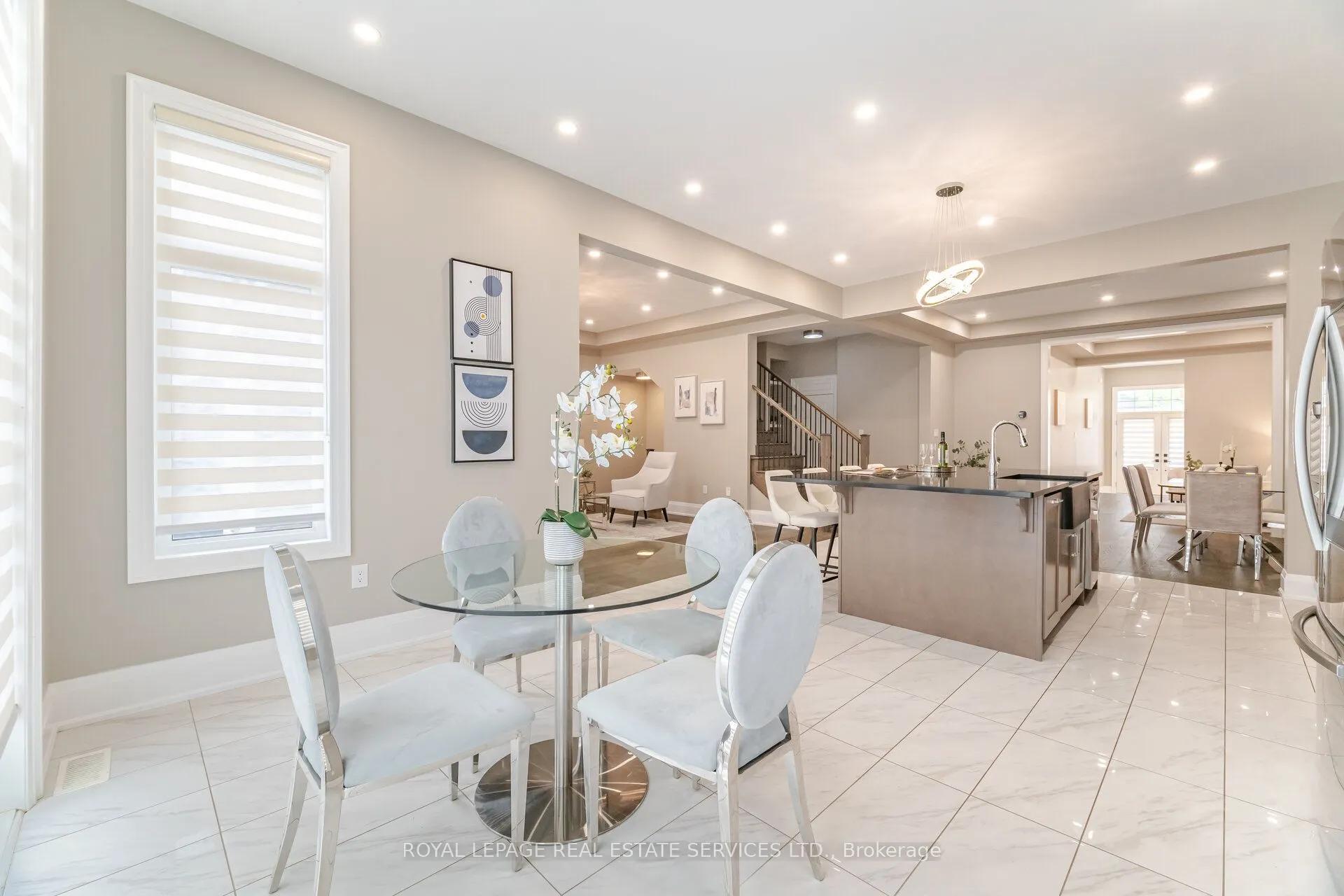 1471 Everest Crescent