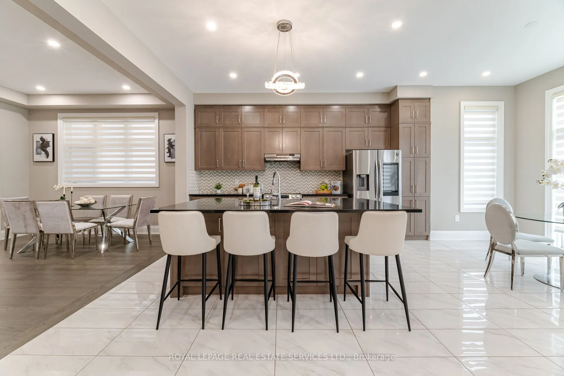 1471 Everest Crescent