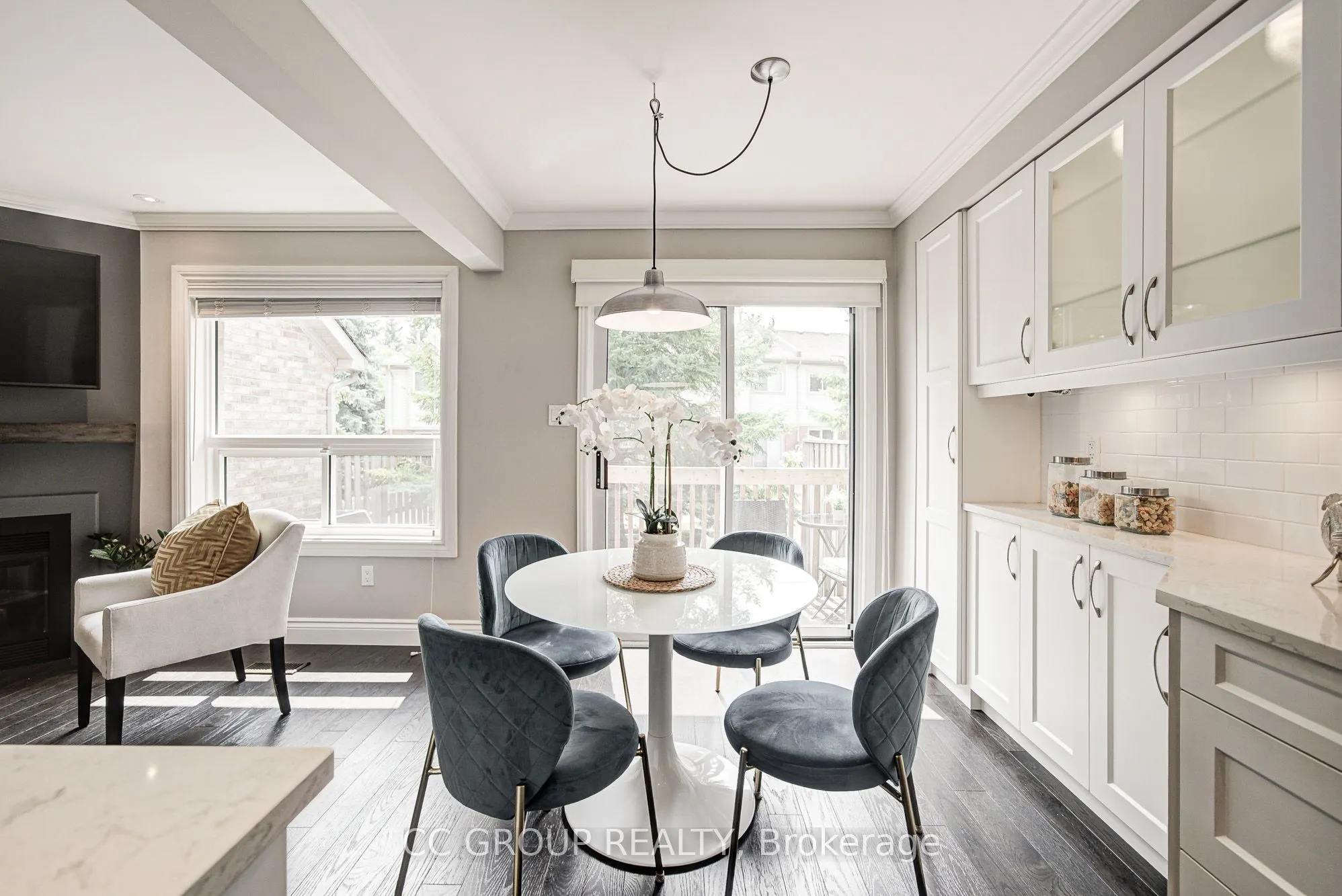 2555 Thomas Street, #67