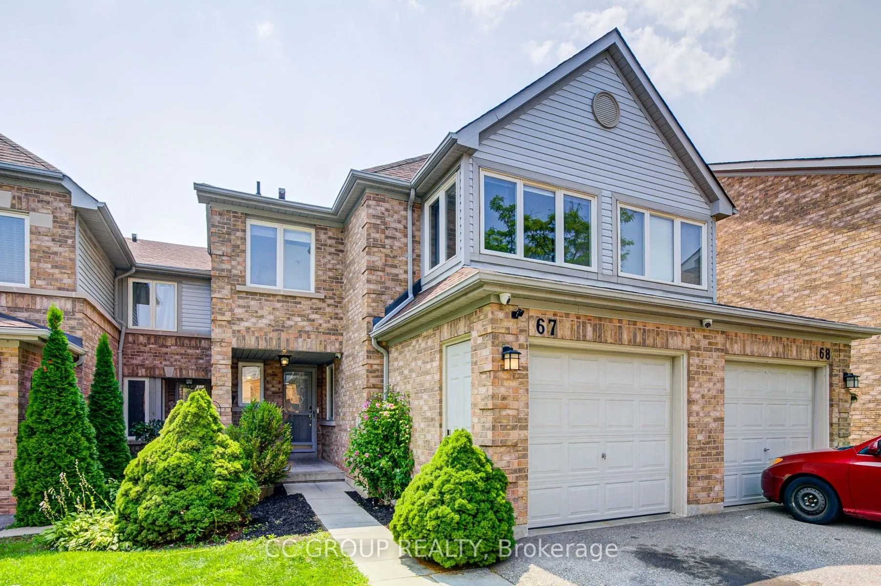 2555 Thomas Street, #67