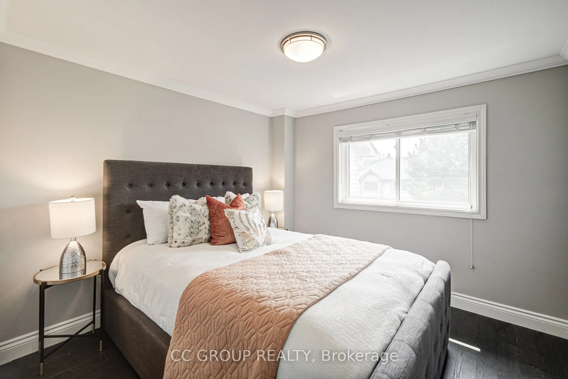 2555 Thomas Street, #67