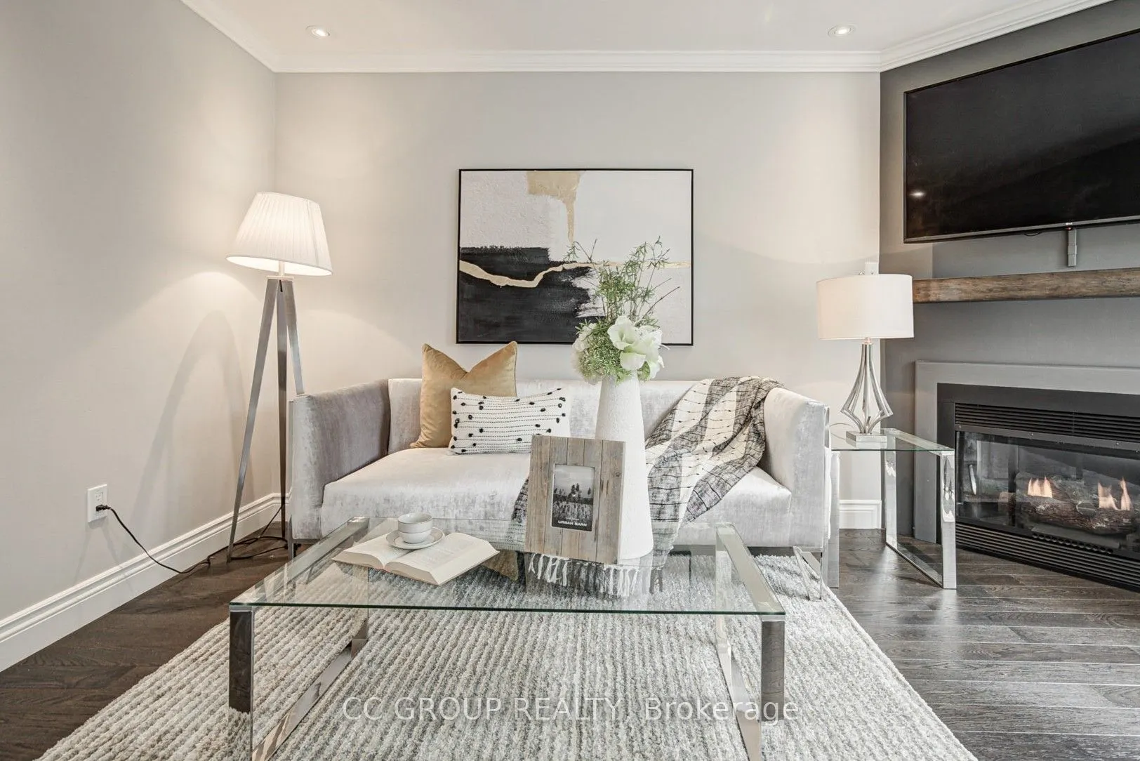 2555 Thomas Street, #67