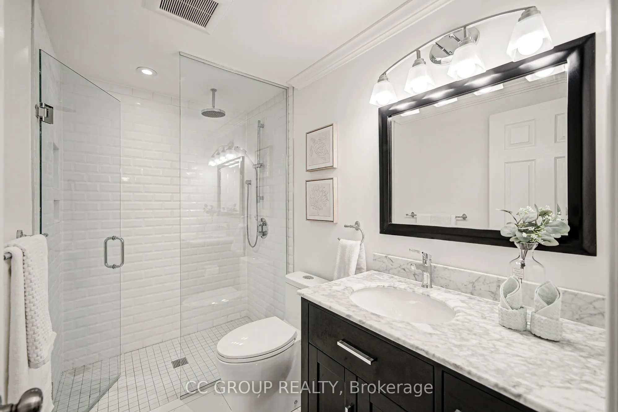 2555 Thomas Street, #67