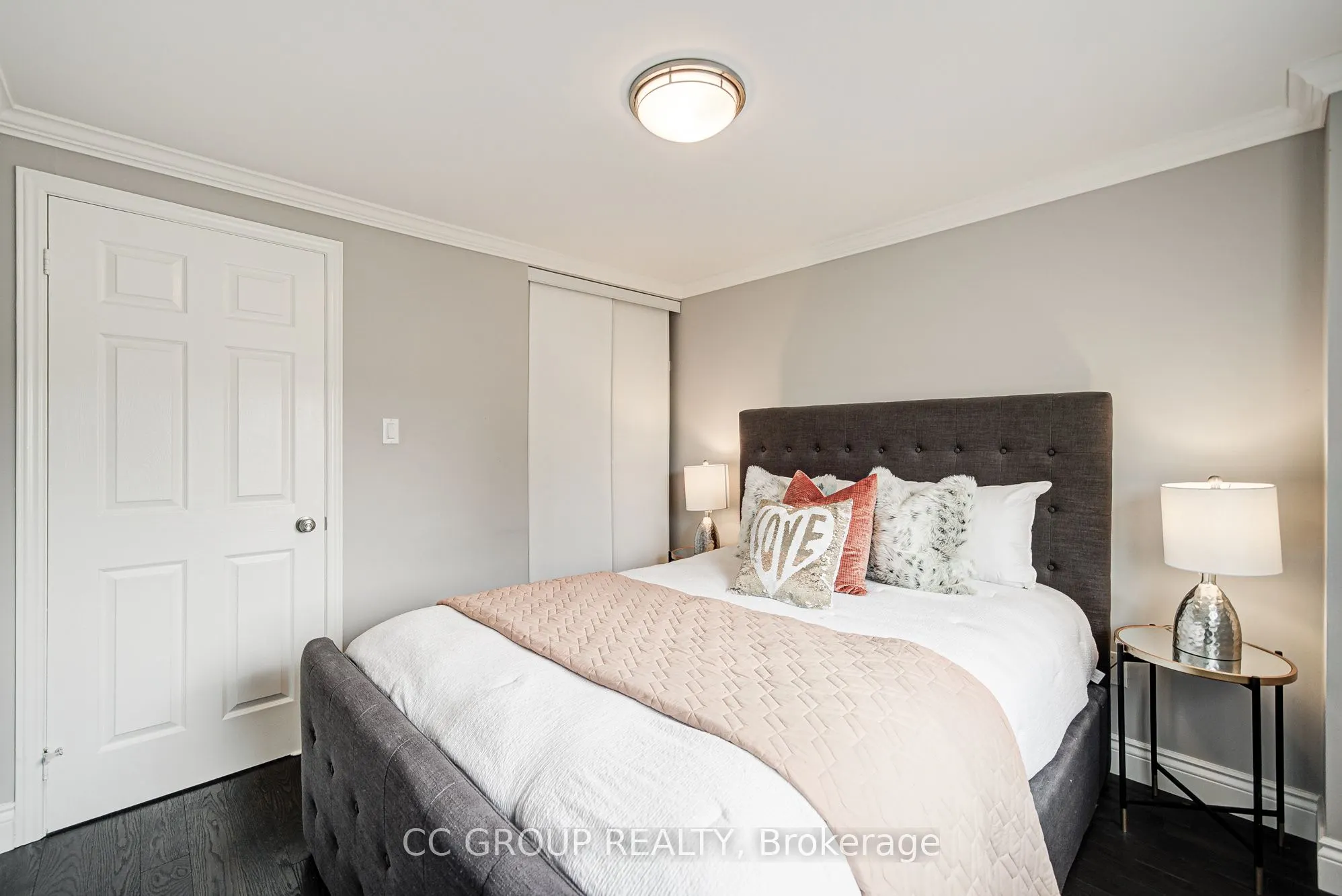 2555 Thomas Street, #67