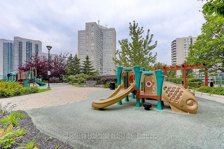 208 Enfield Place, #2907