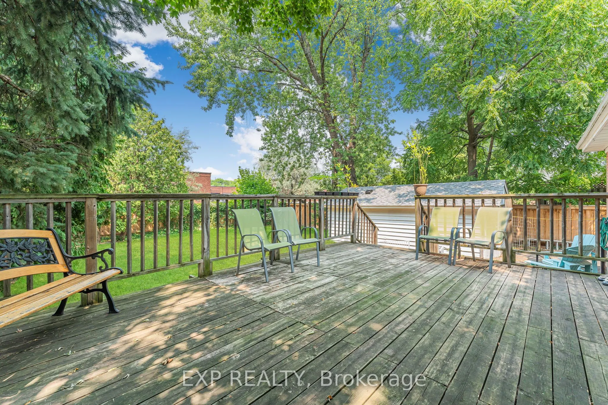 611 Pinegrove Road