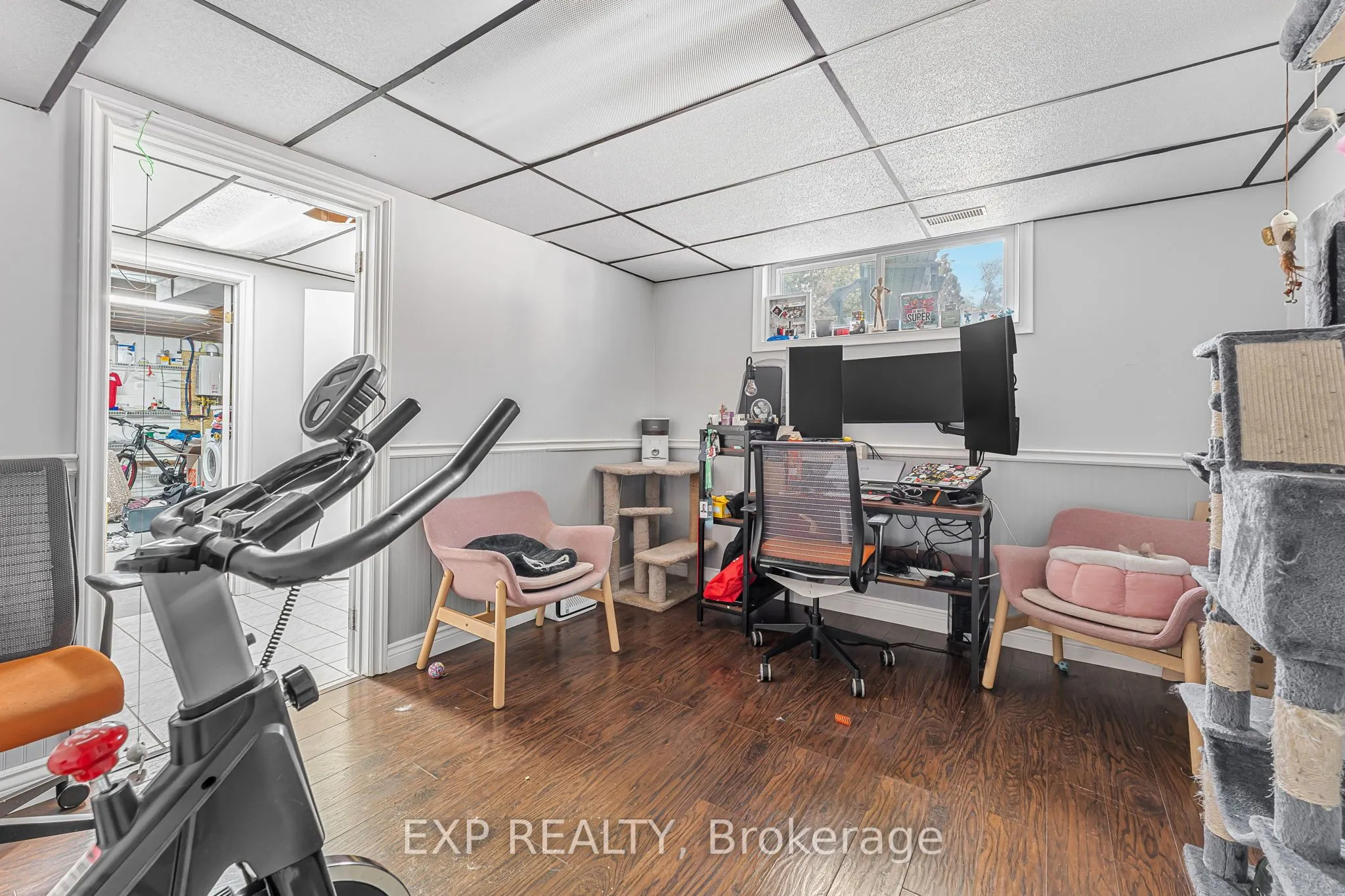611 Pinegrove Road