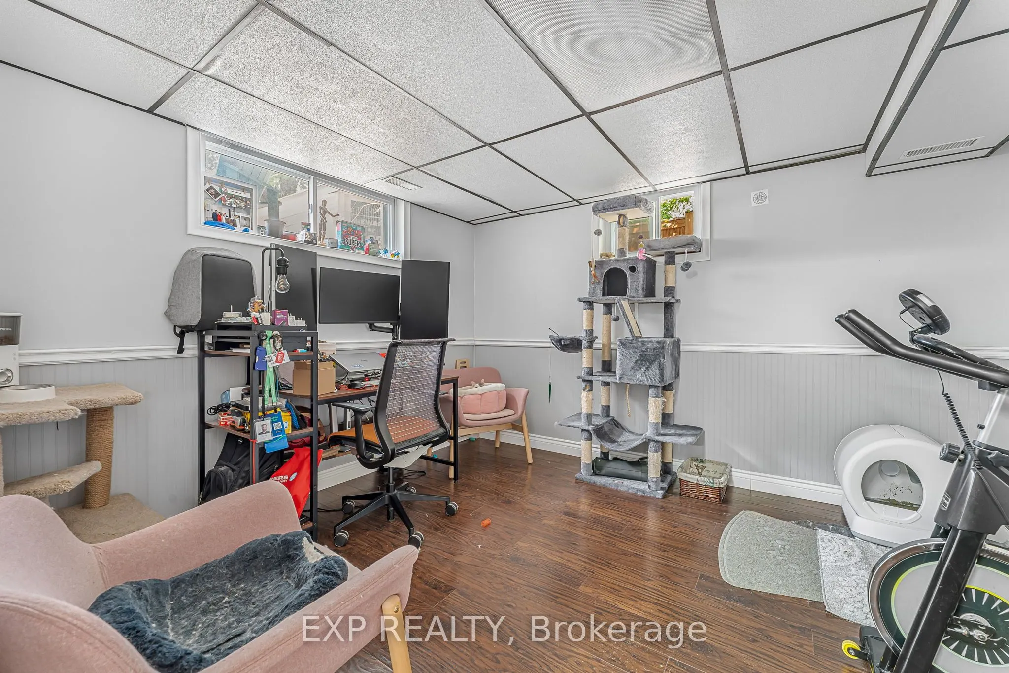 611 Pinegrove Road