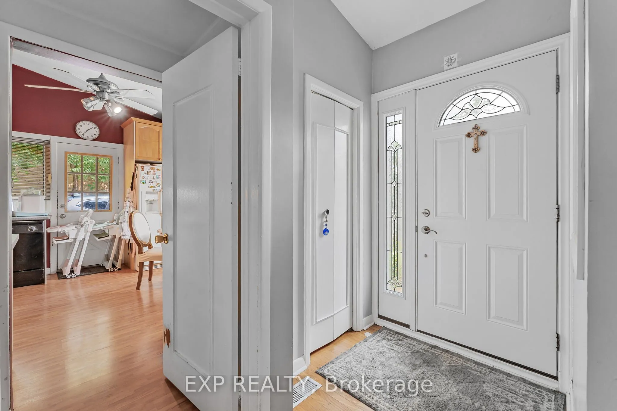 611 Pinegrove Road