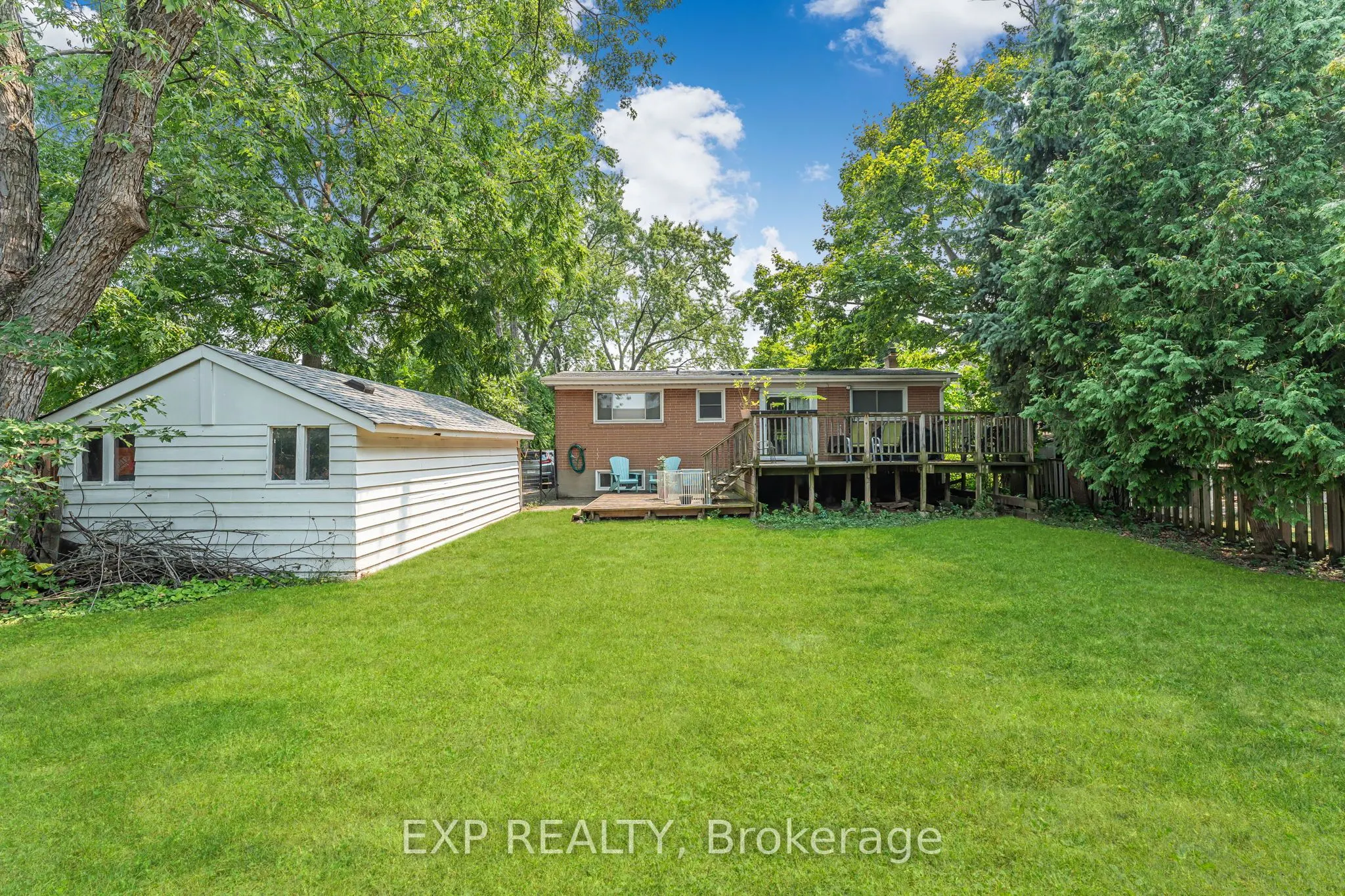 611 Pinegrove Road