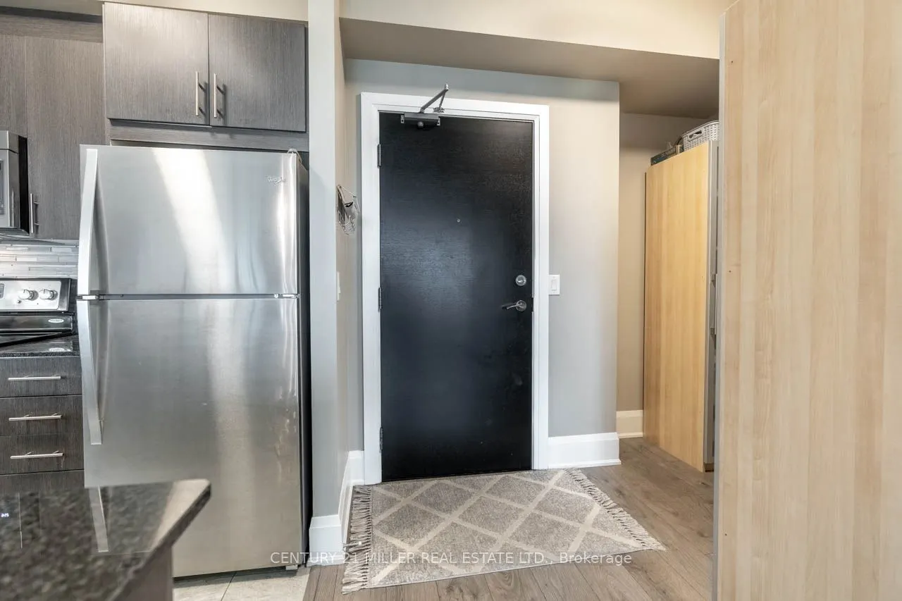 45 Yorkland Boulevard, #904