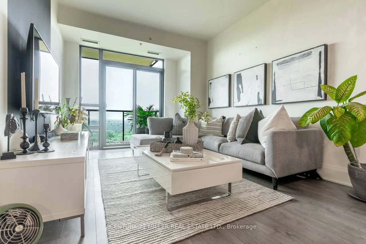 45 Yorkland Boulevard, #904