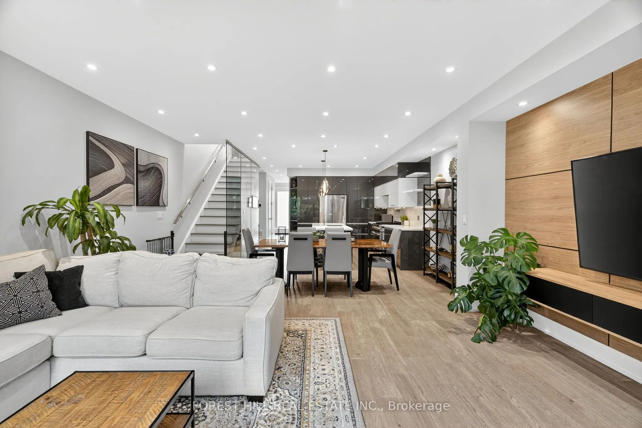 272A Beta Street
