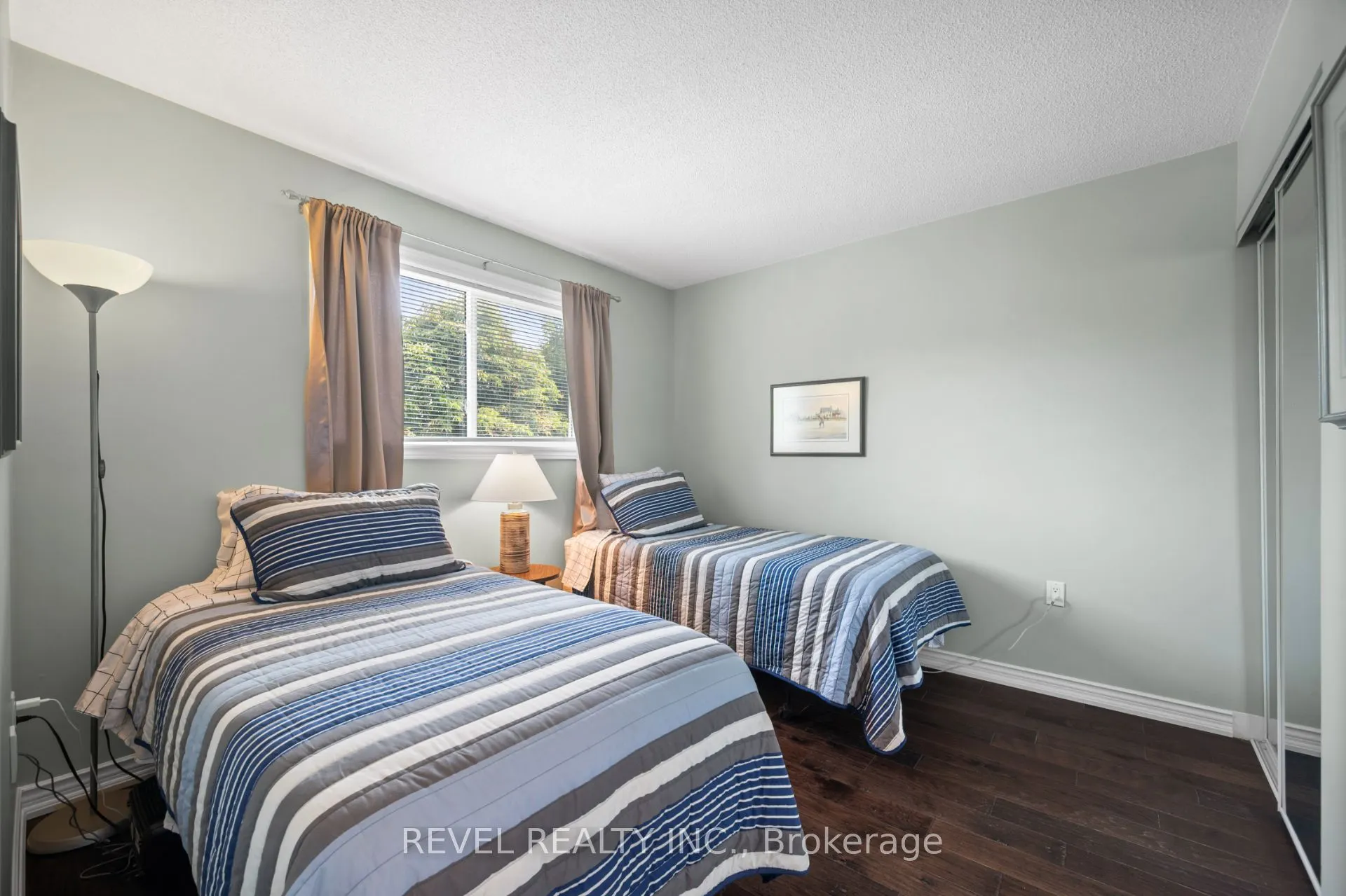 1150 Skyview Drive, #48