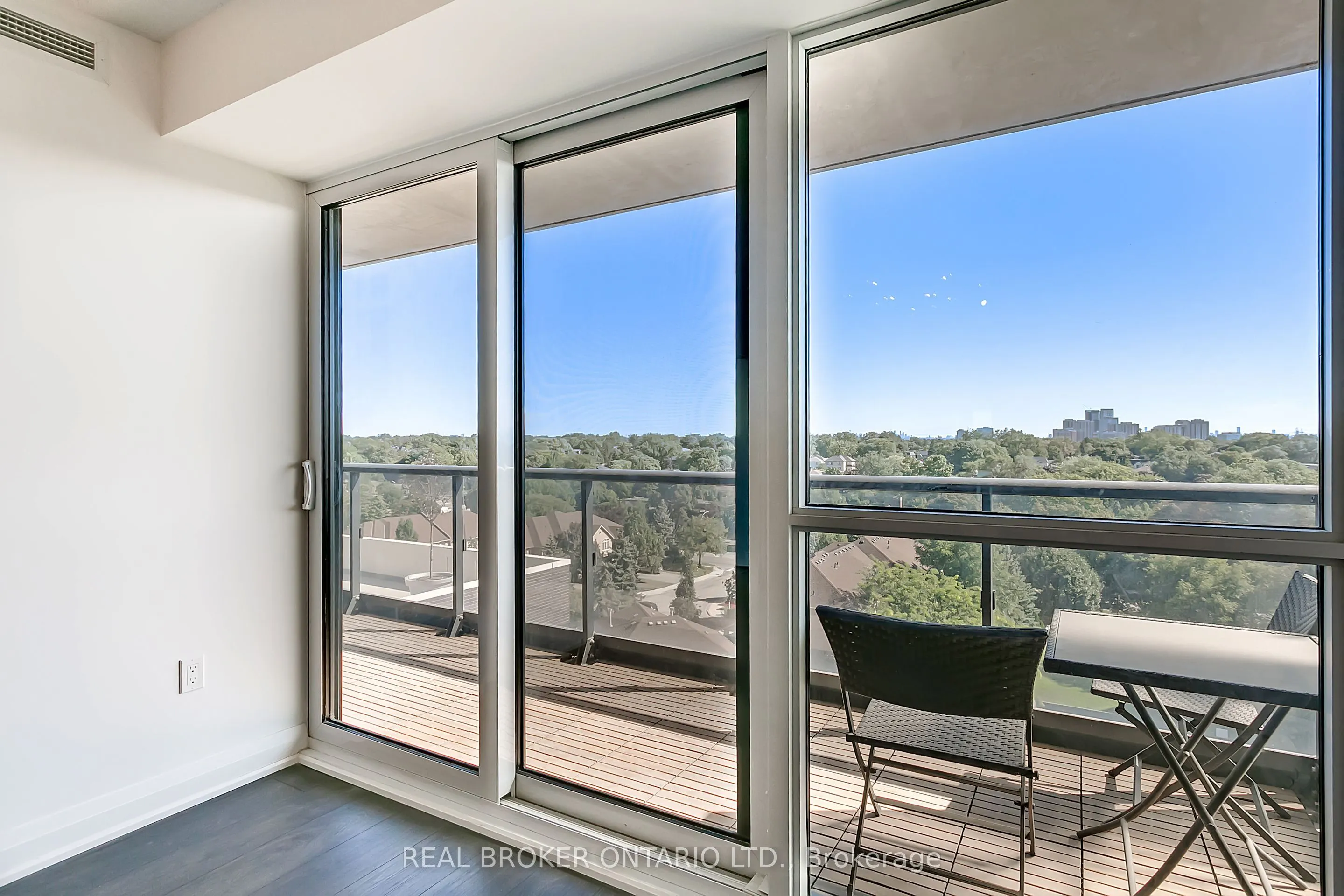 26 Gibbs Road, #832