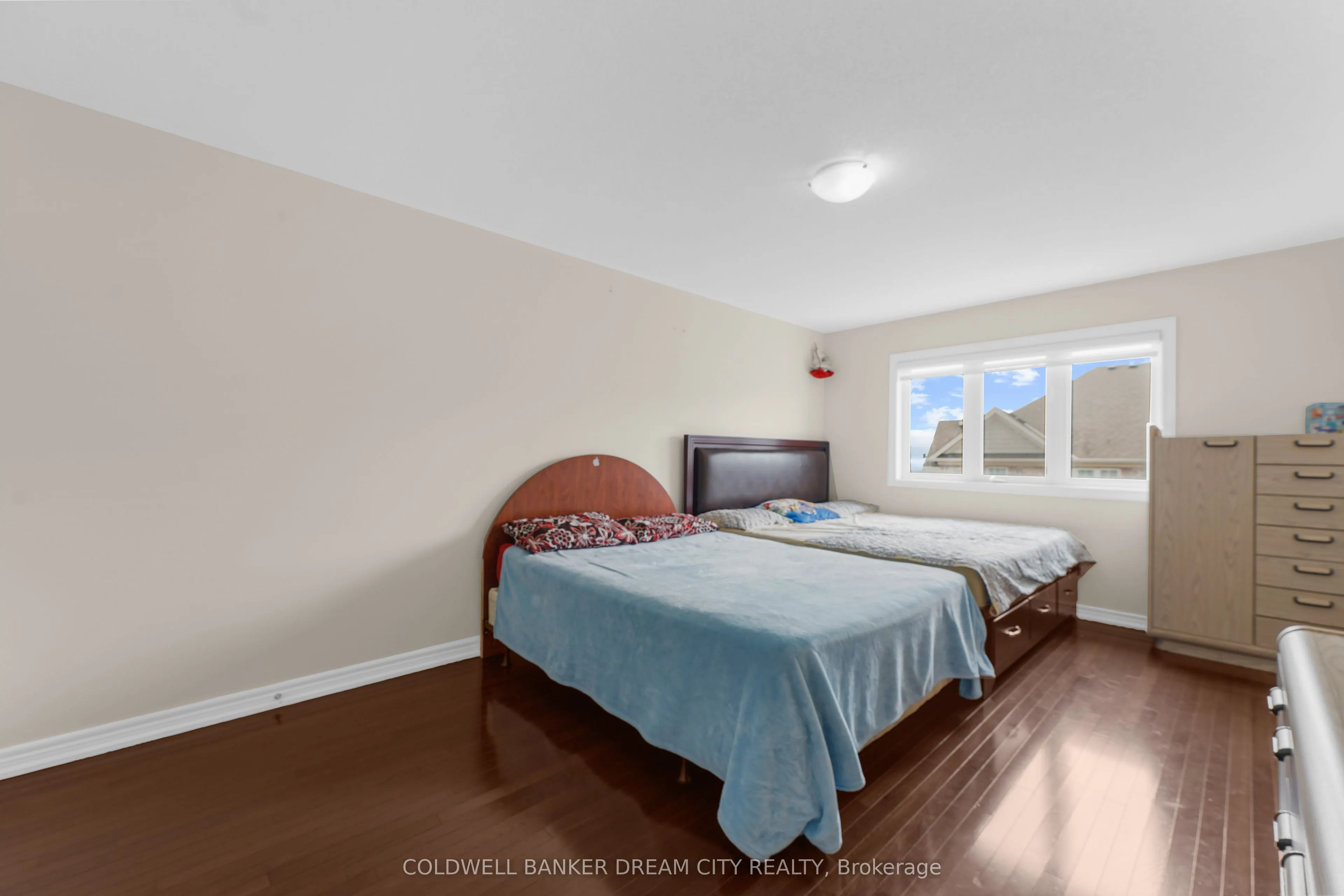 4 Autumn Arbour Road