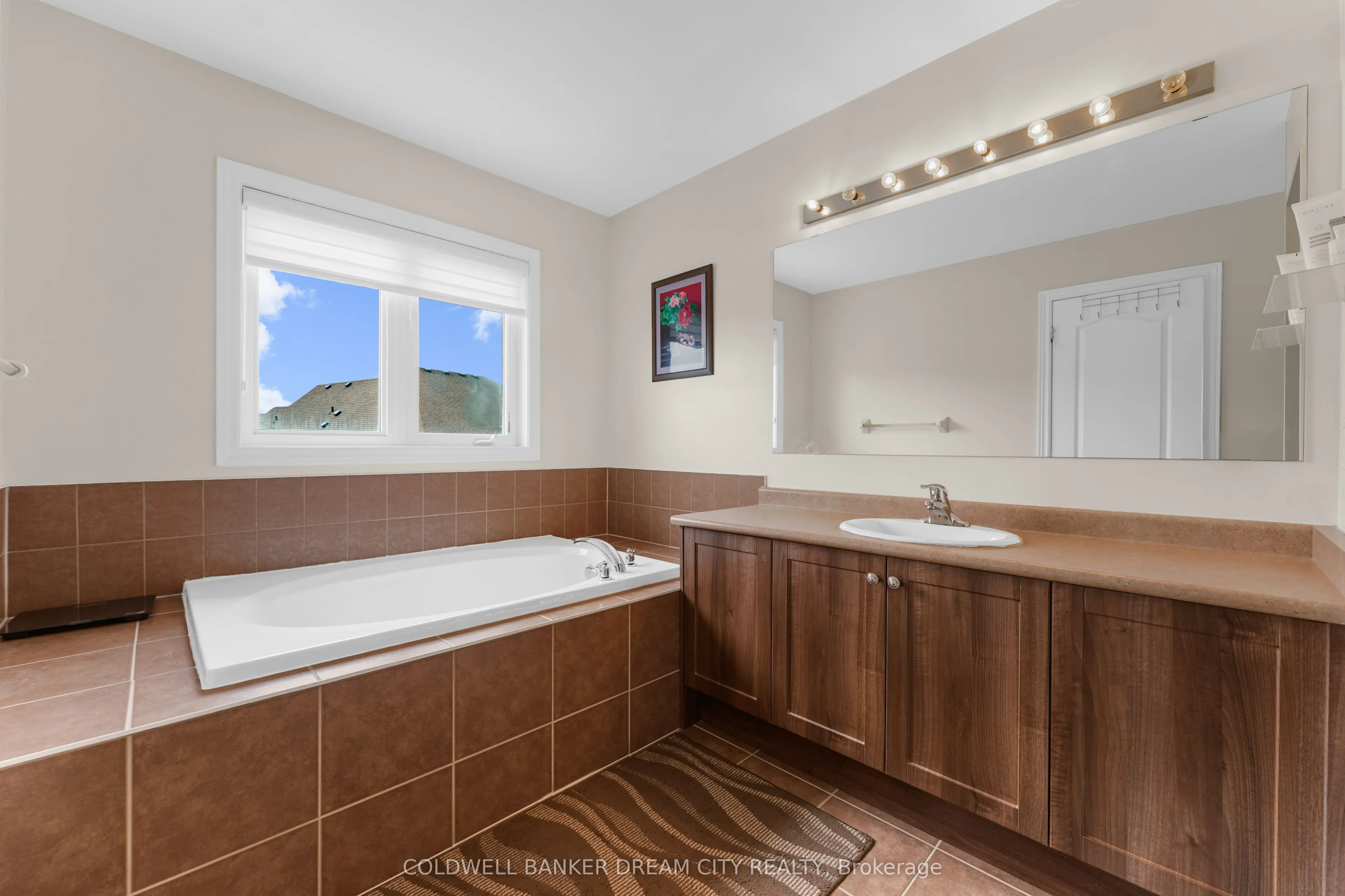 4 Autumn Arbour Road