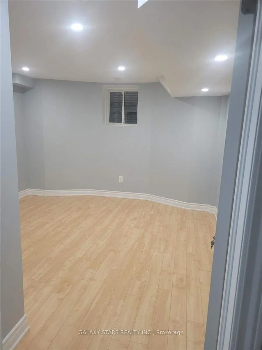 32 Pellegrino Road, #BSMT