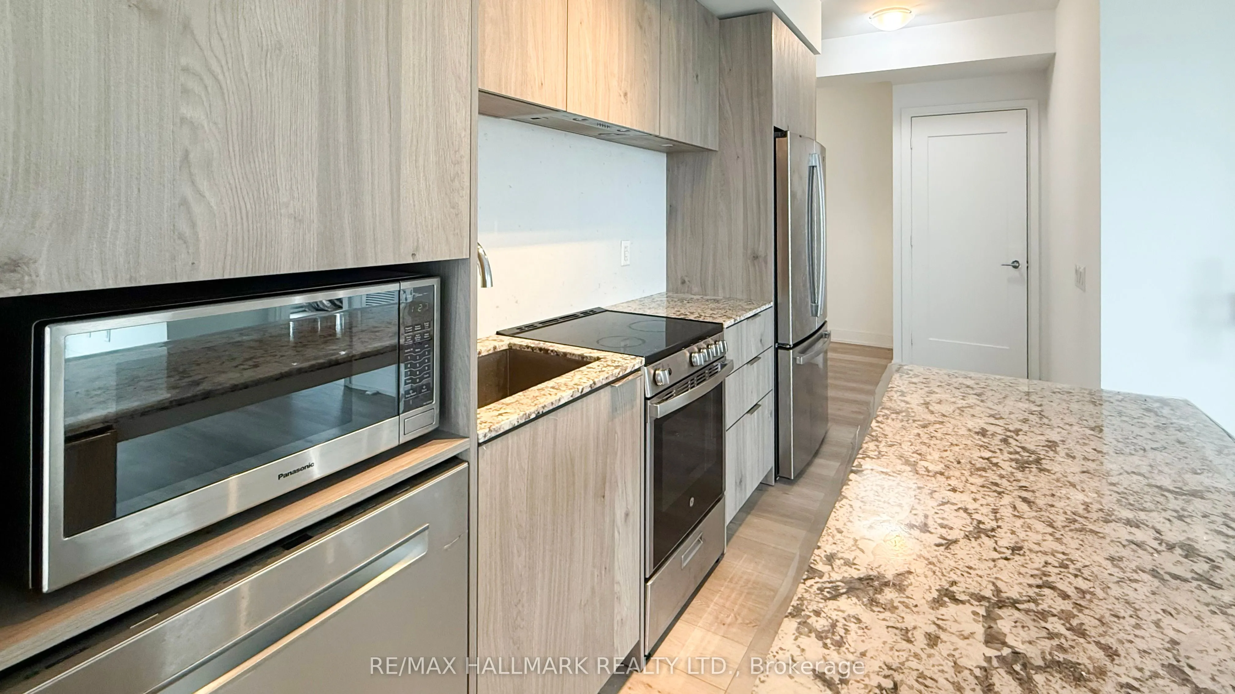 70 Annie Craig Drive, #4002