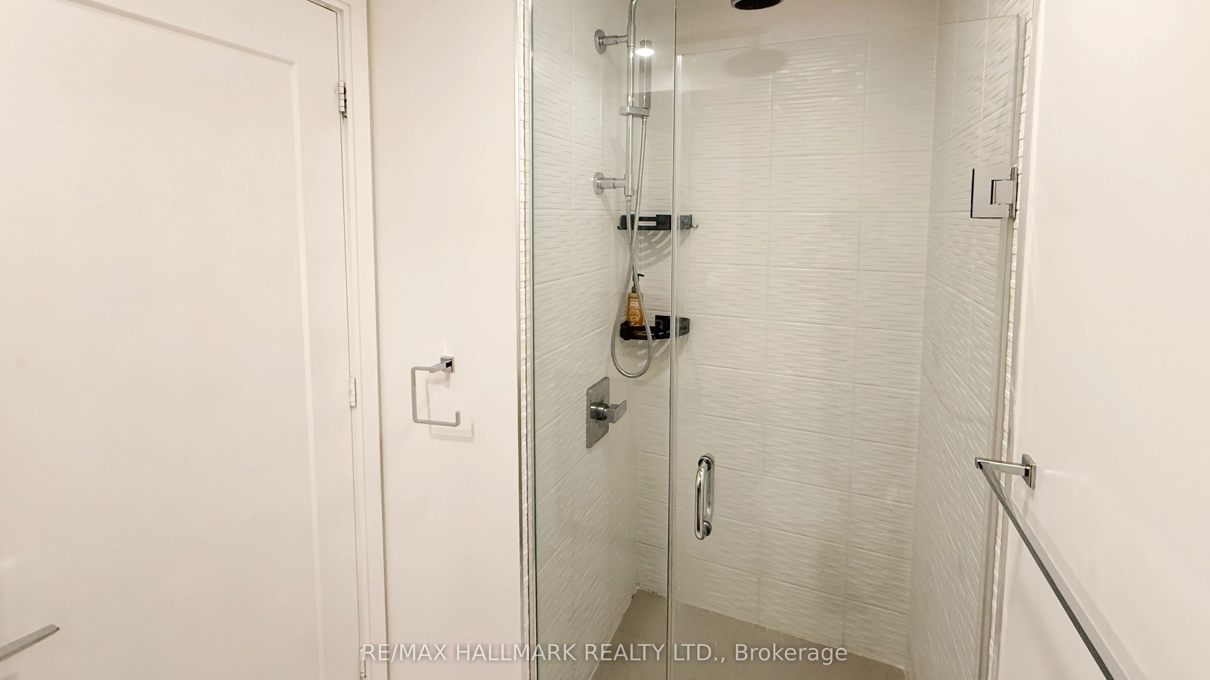 70 Annie Craig Drive, #4002