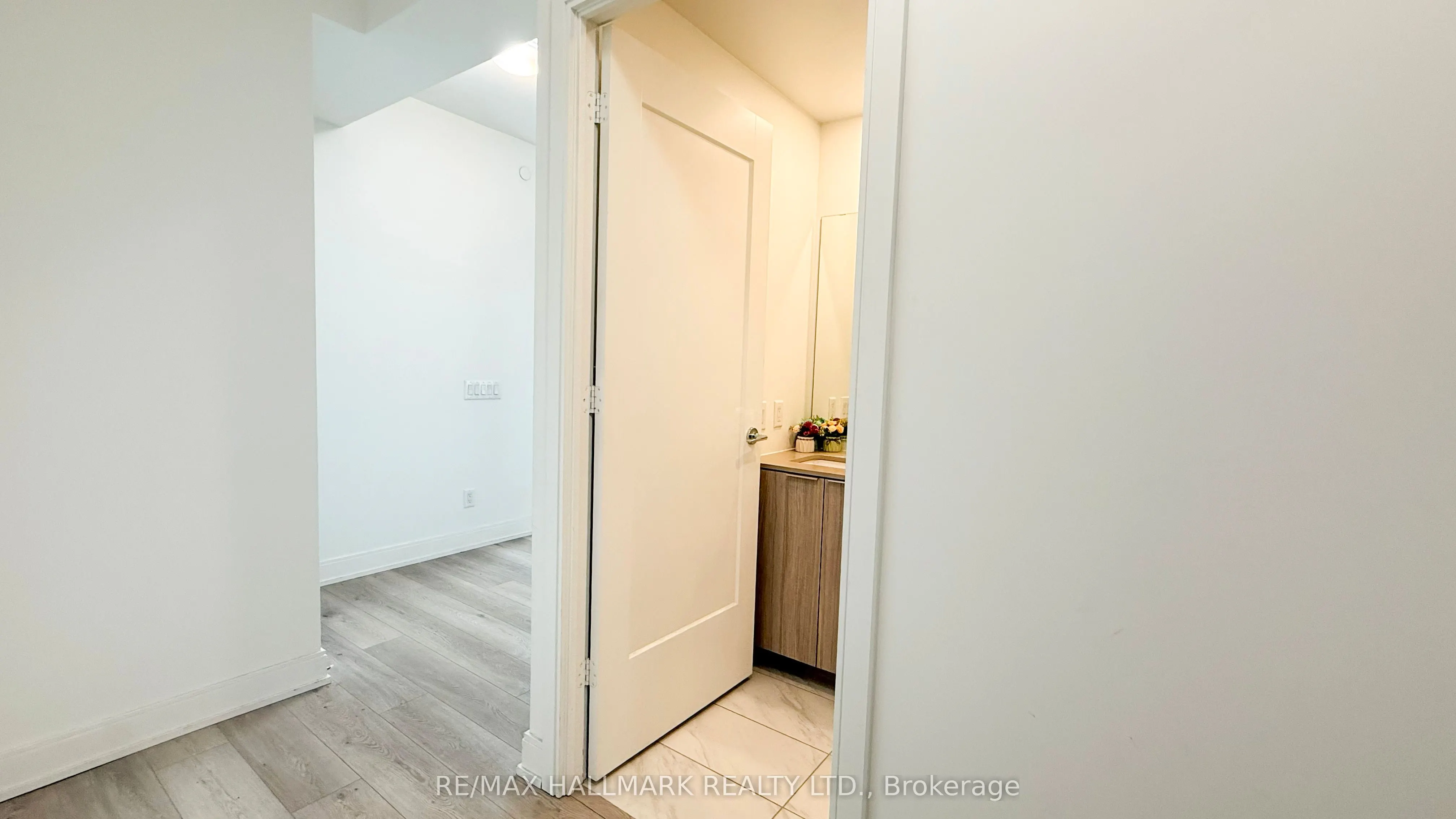 70 Annie Craig Drive, #4002