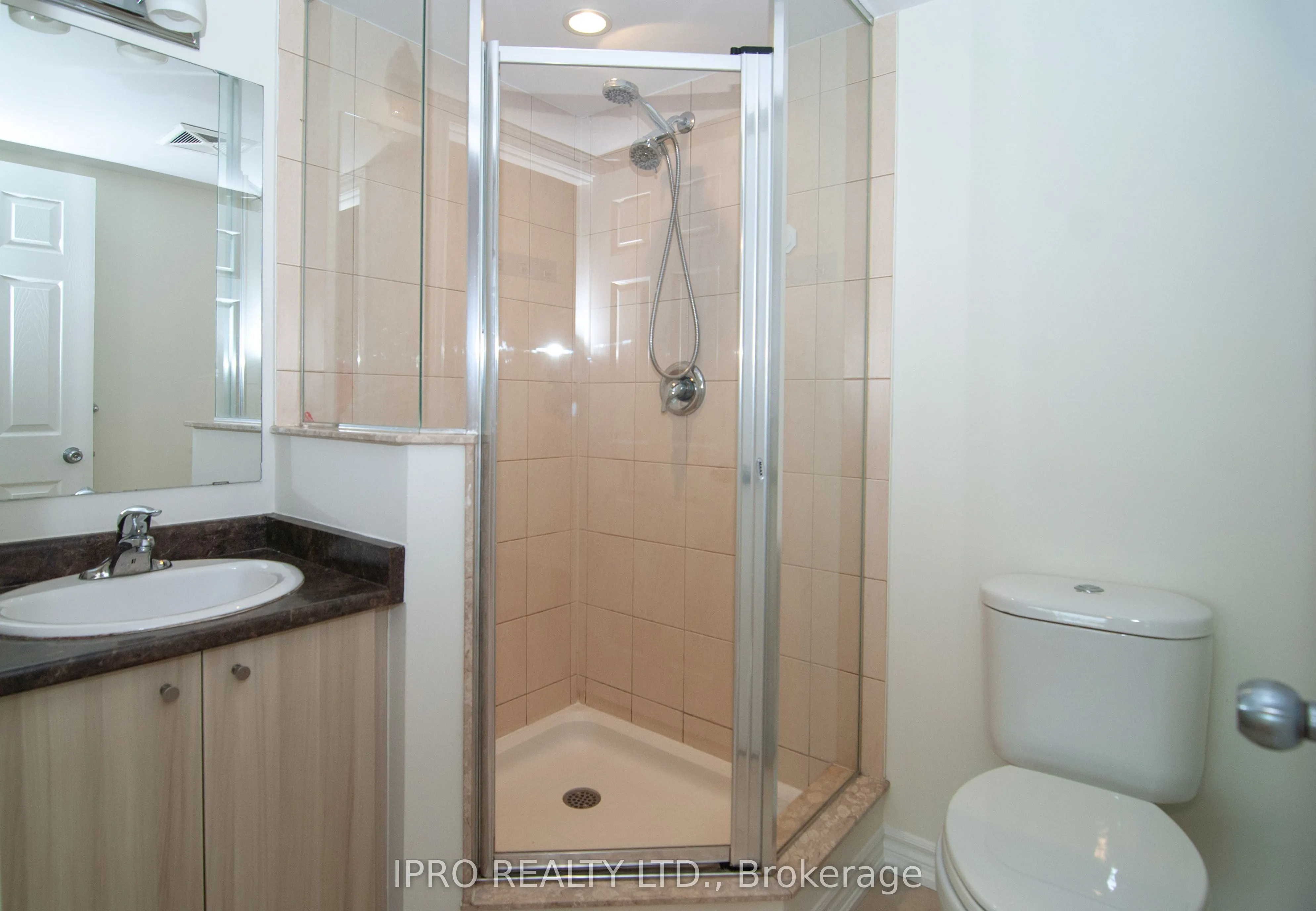 50 Carnation Avenue, #146