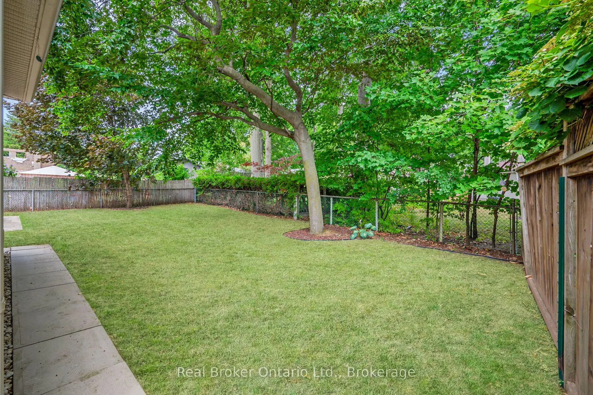 285 Surrey Drive