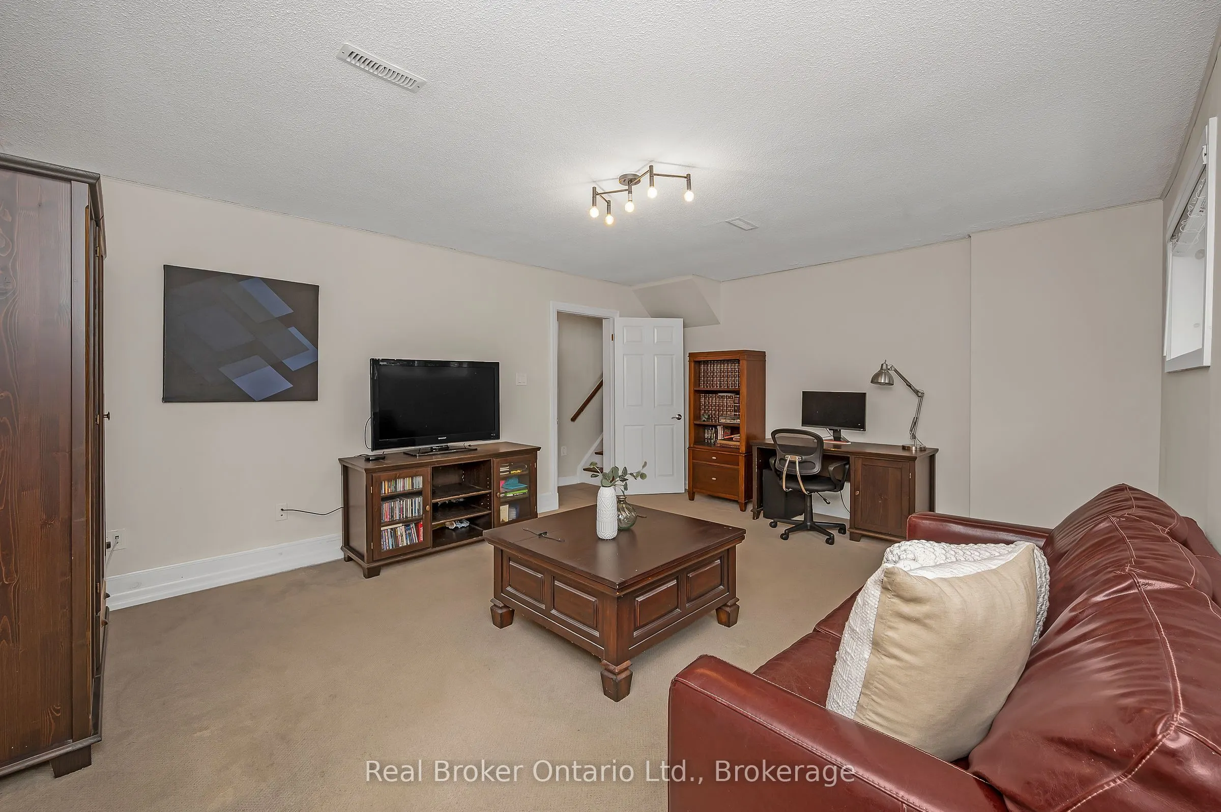 285 Surrey Drive