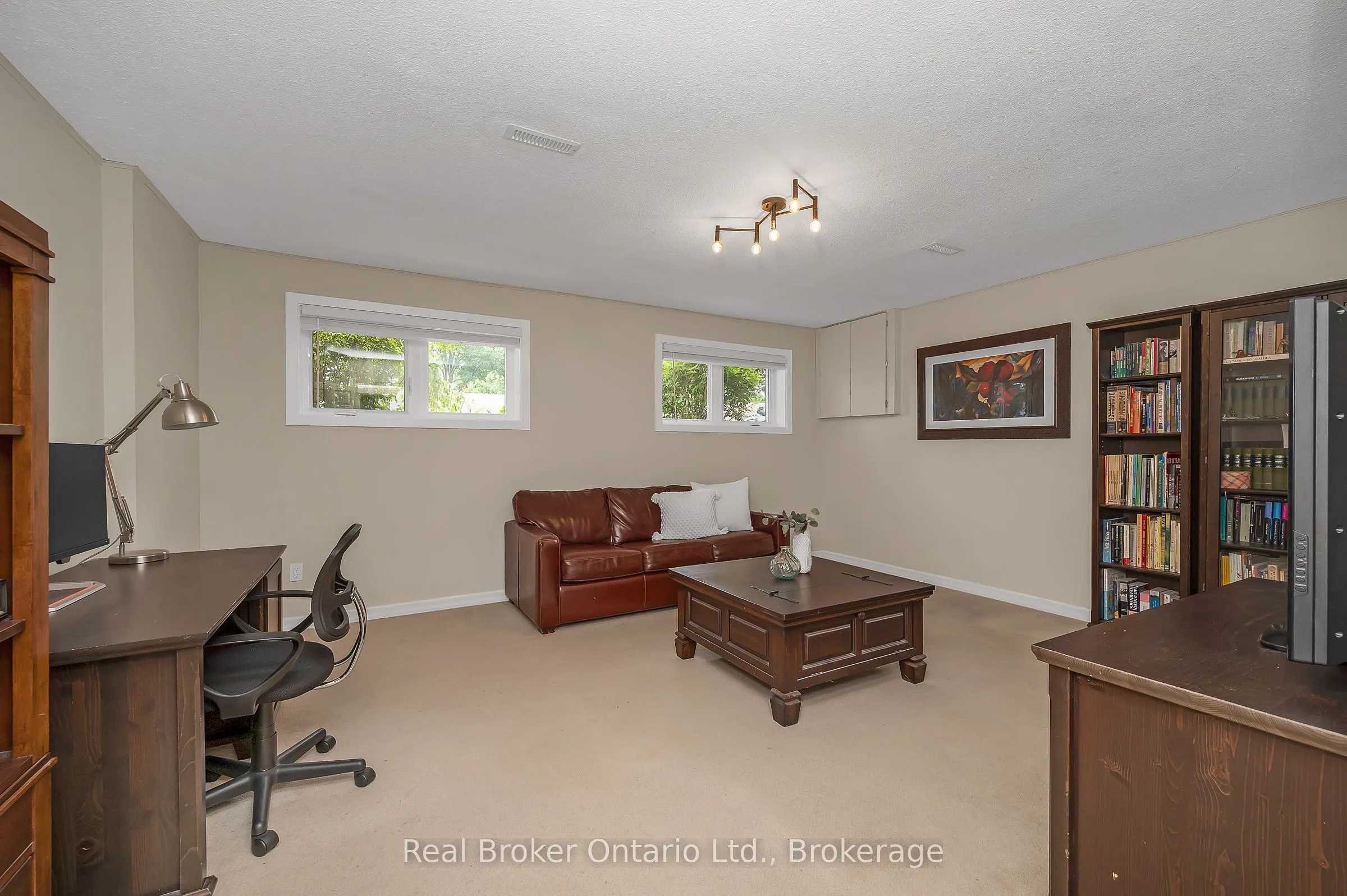 285 Surrey Drive