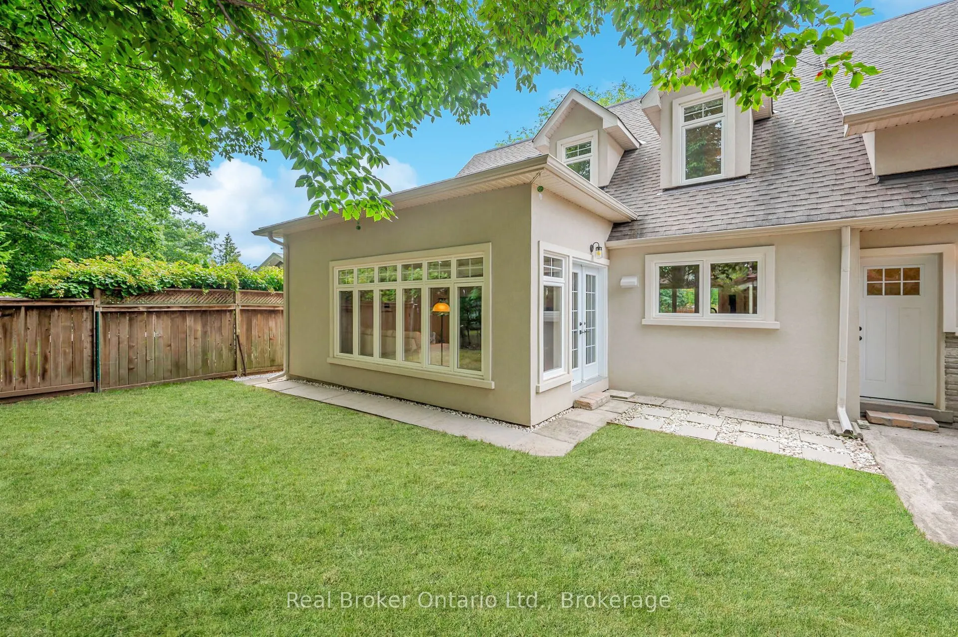 285 Surrey Drive