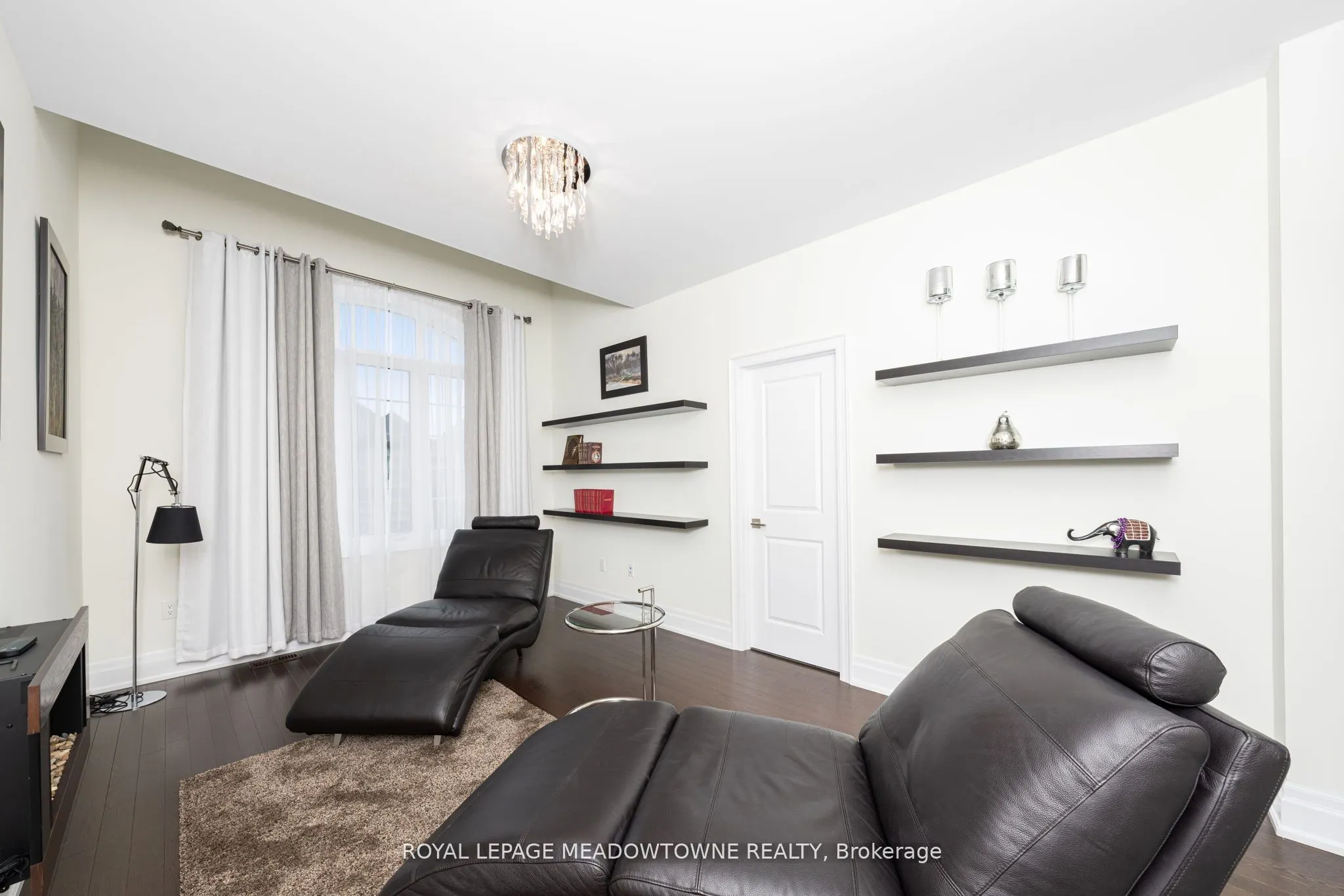 23 Abigail Grace Crescent