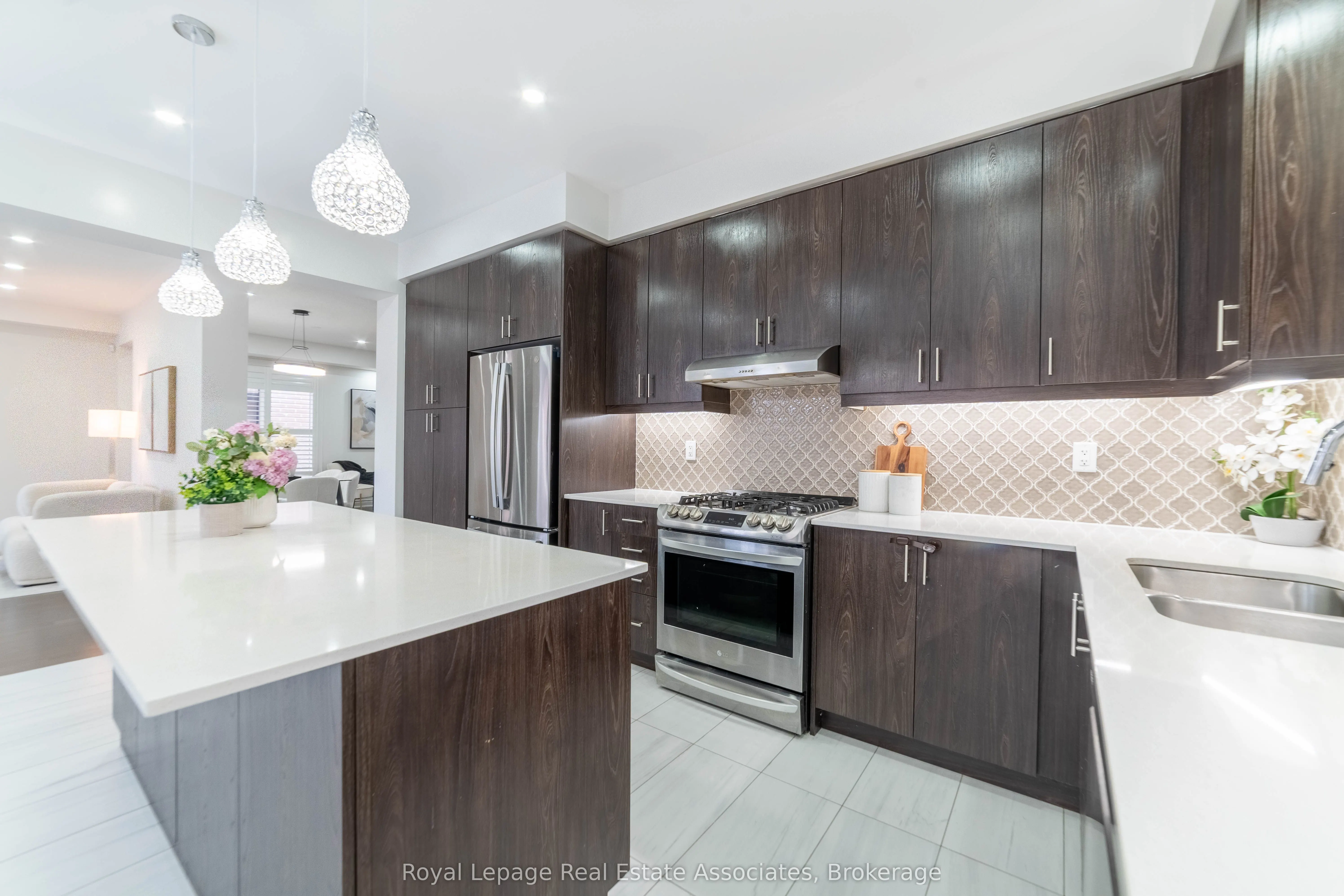 1267 Raspberry Terrace