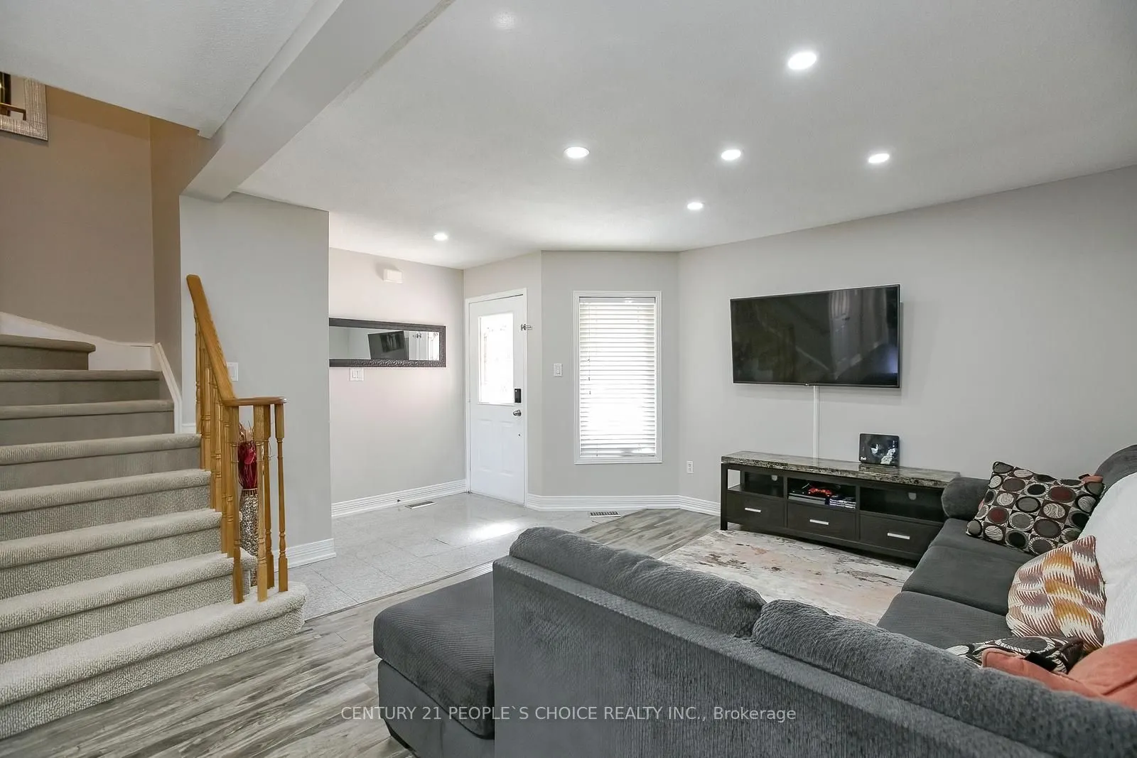 27 Caruso Drive