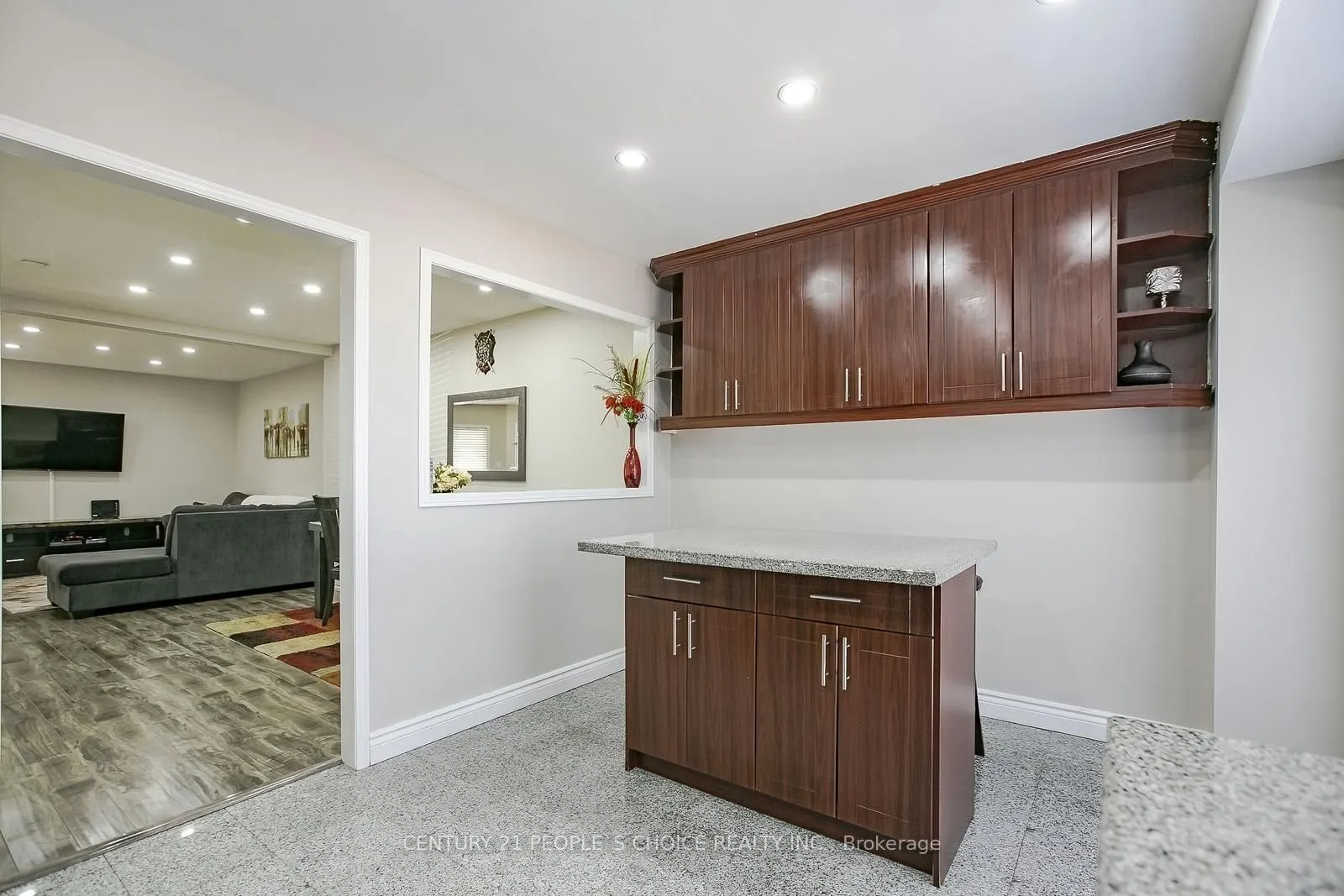 27 Caruso Drive