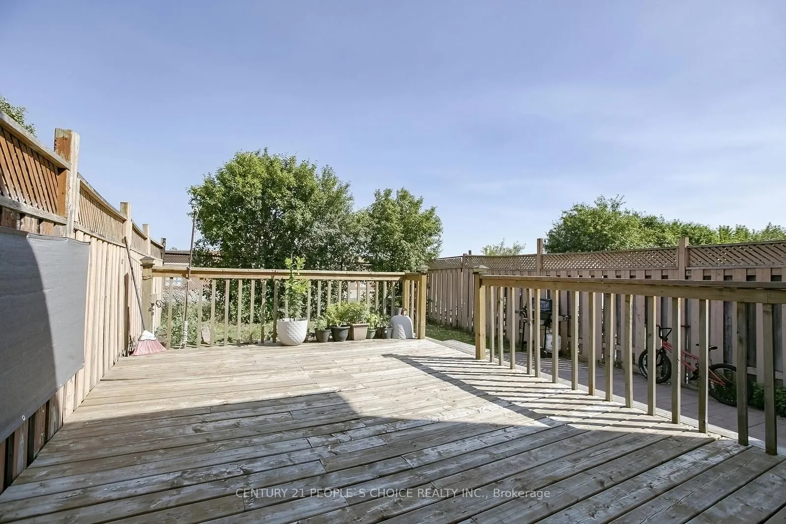 27 Caruso Drive