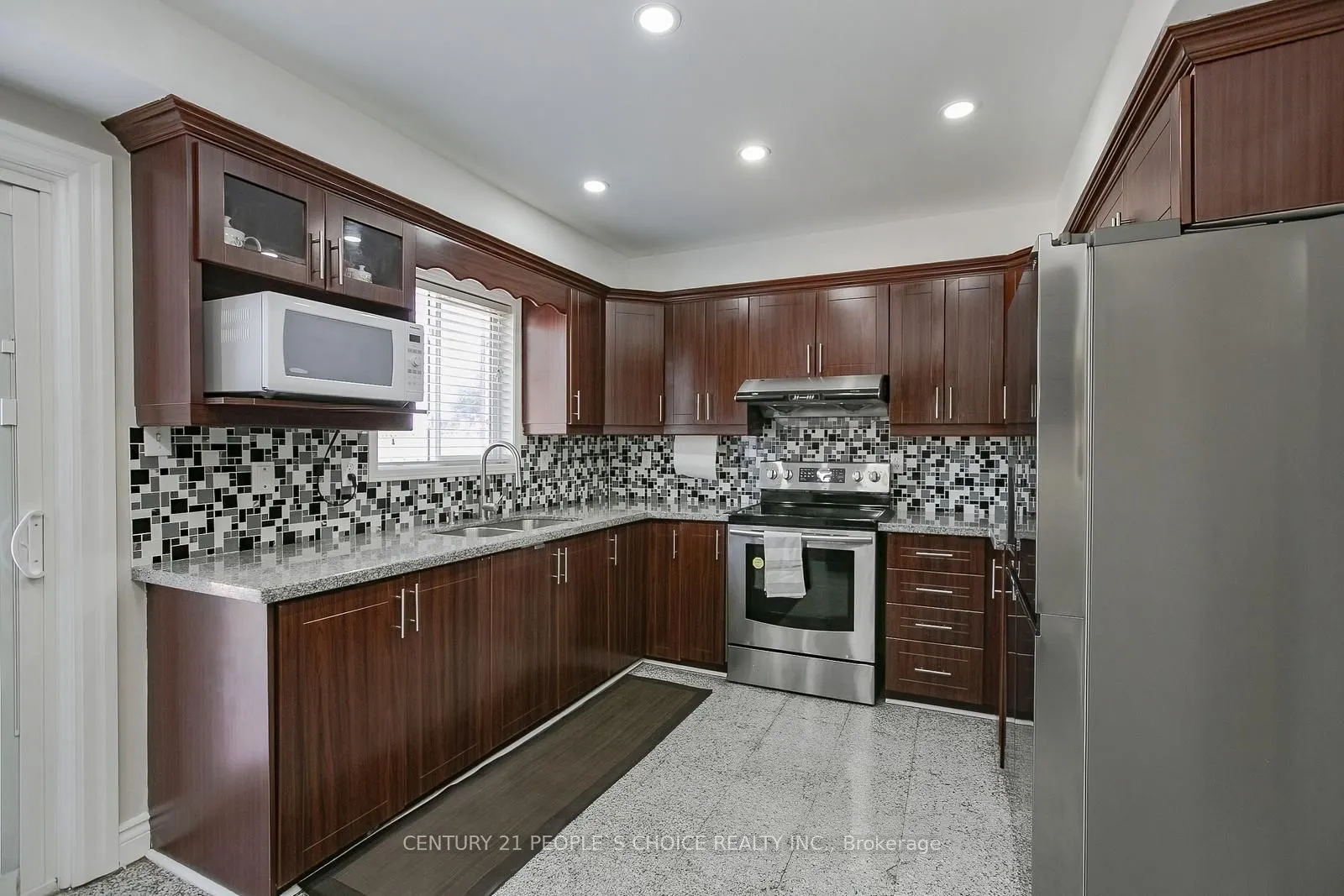 27 Caruso Drive