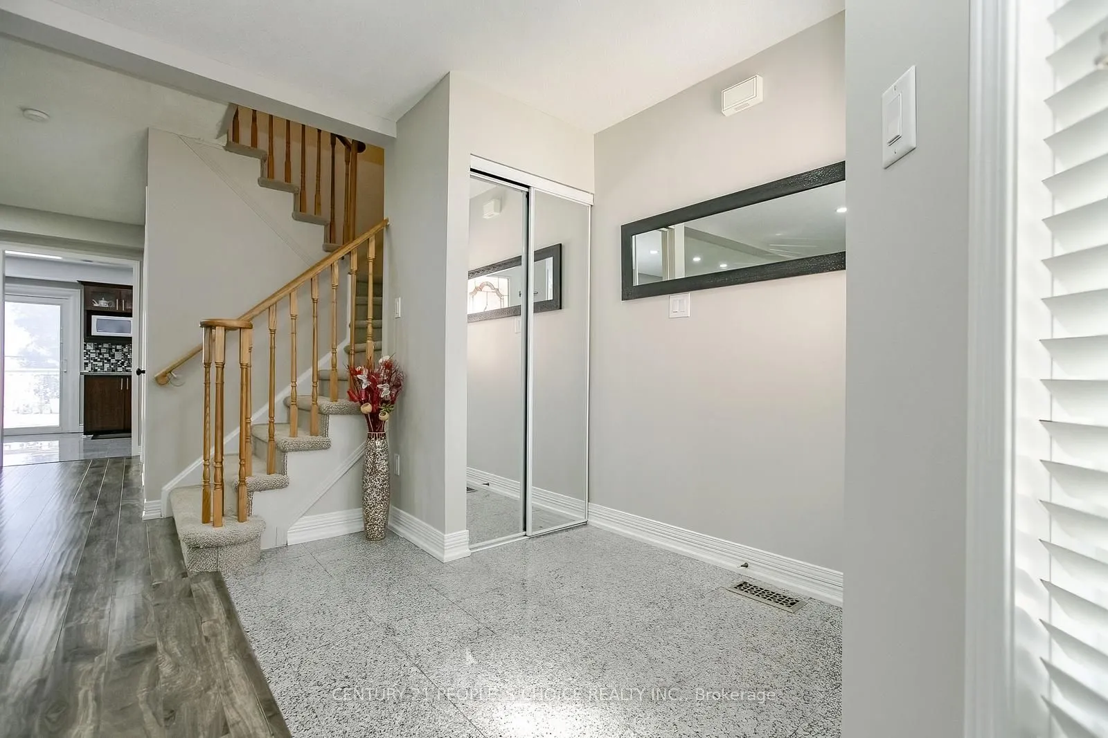 27 Caruso Drive
