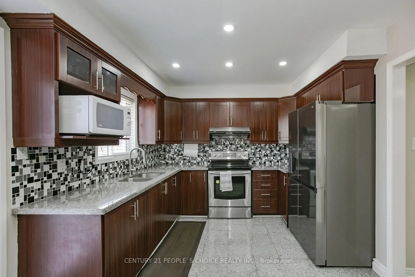 27 Caruso Drive