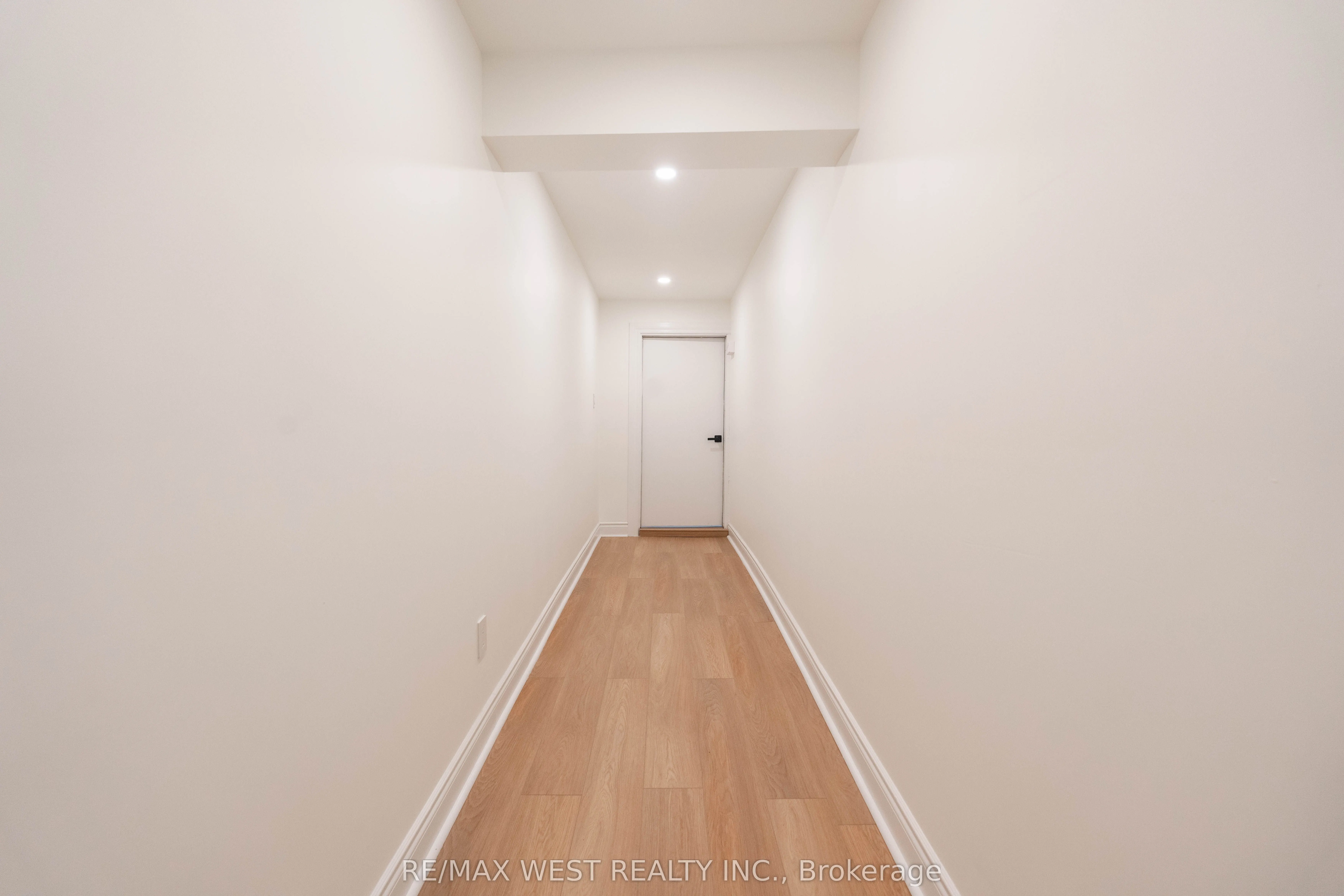 75 Wright Crescent, #Basement