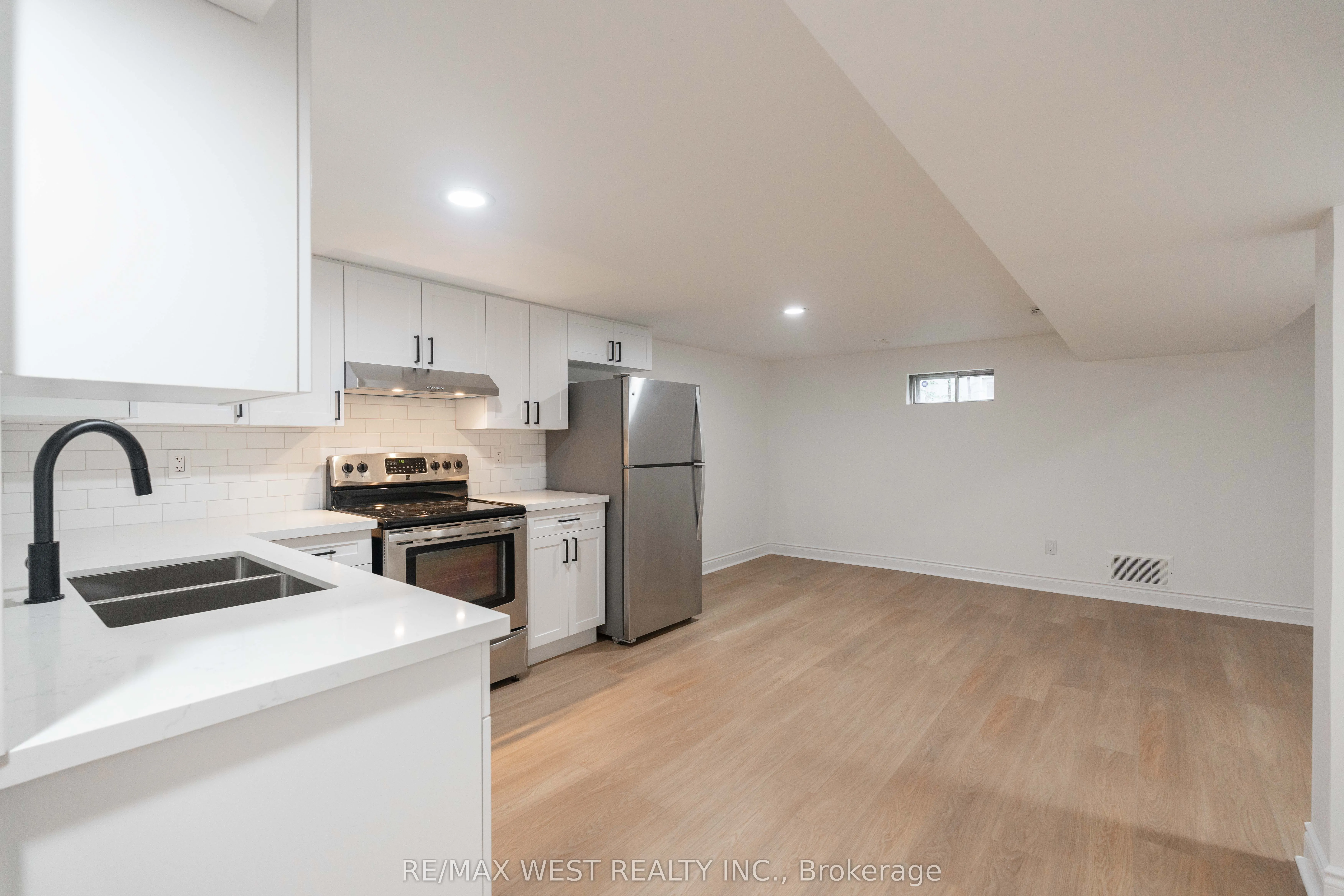 75 Wright Crescent, #Basement