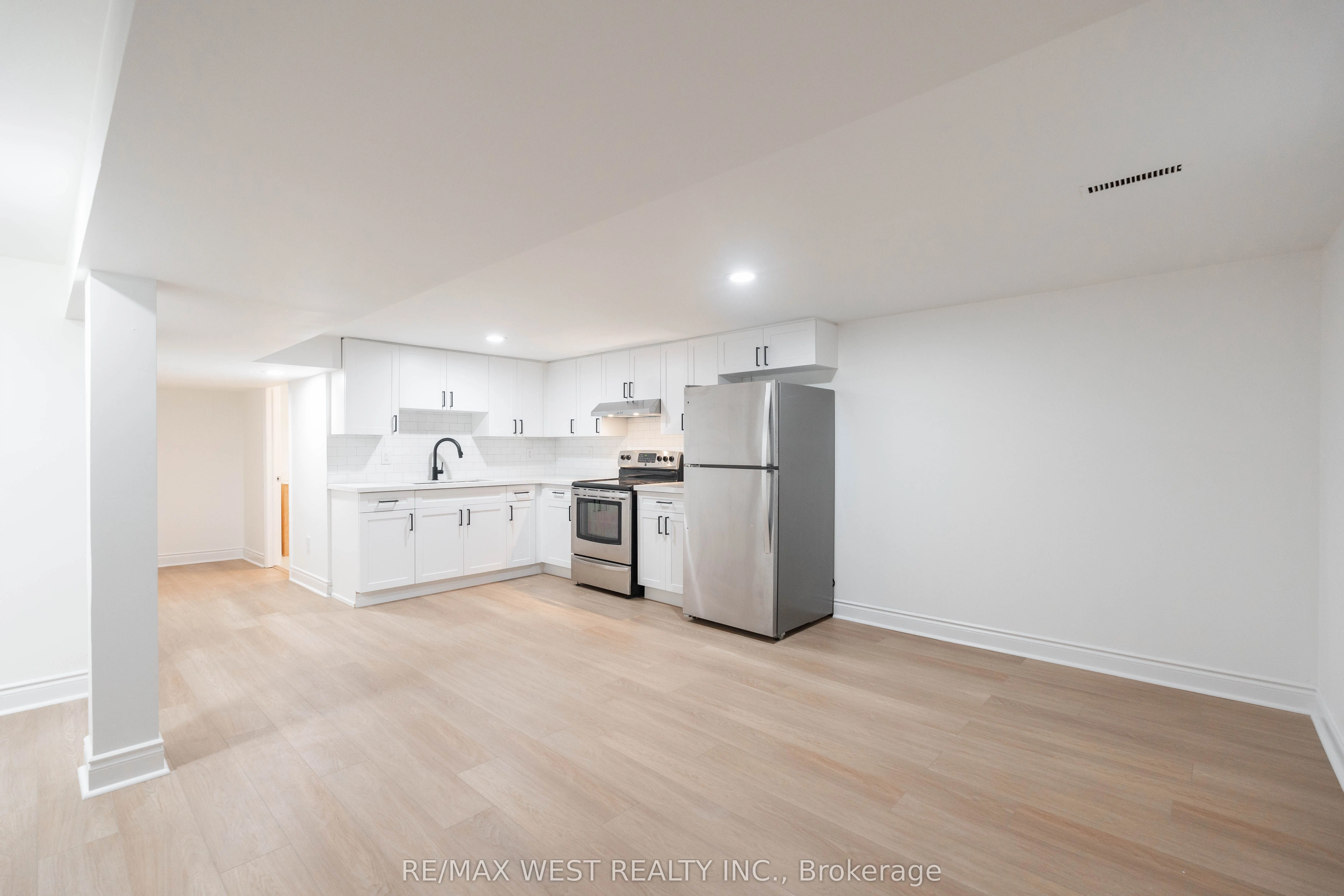 75 Wright Crescent, #Basement