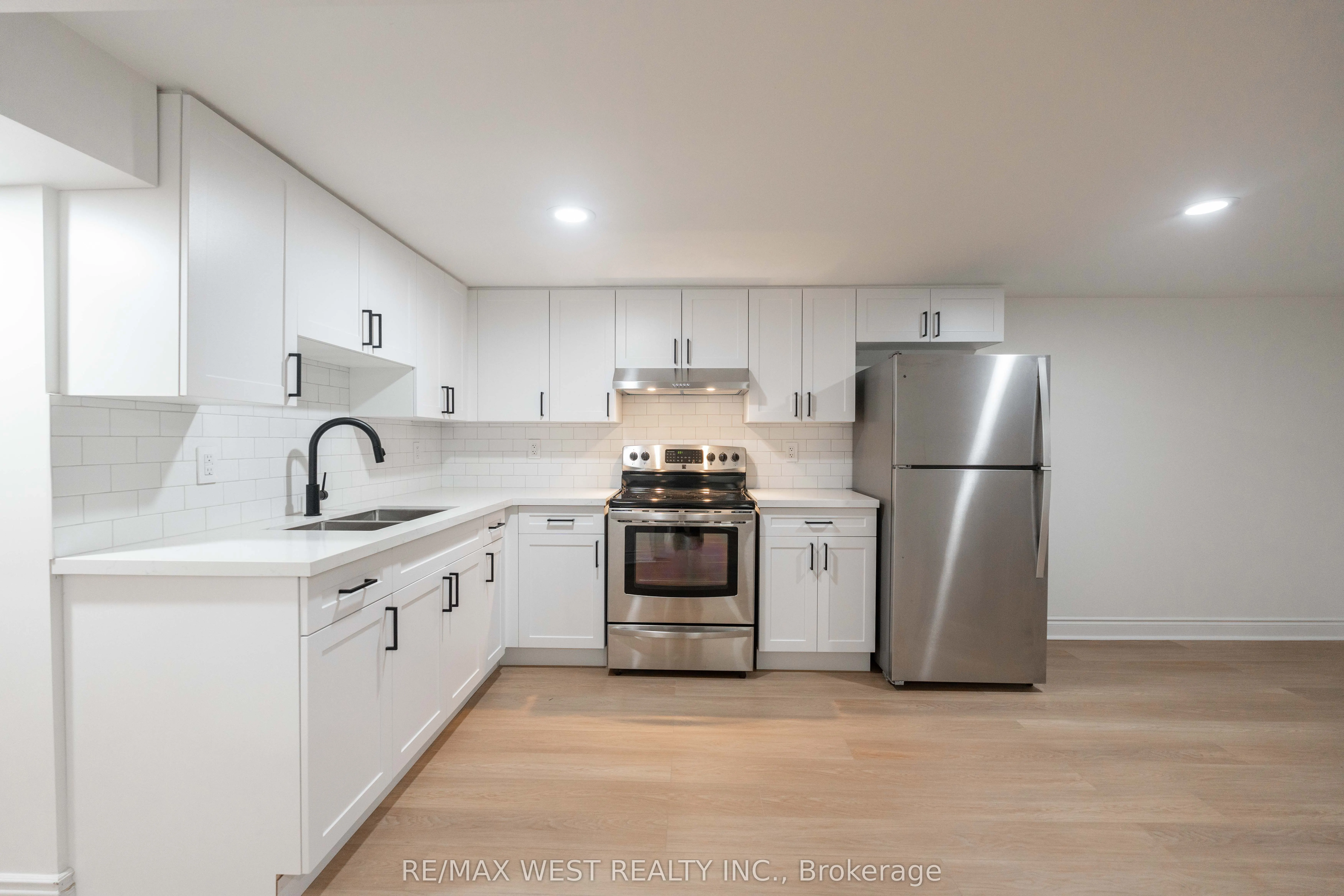 75 Wright Crescent, #Basement
